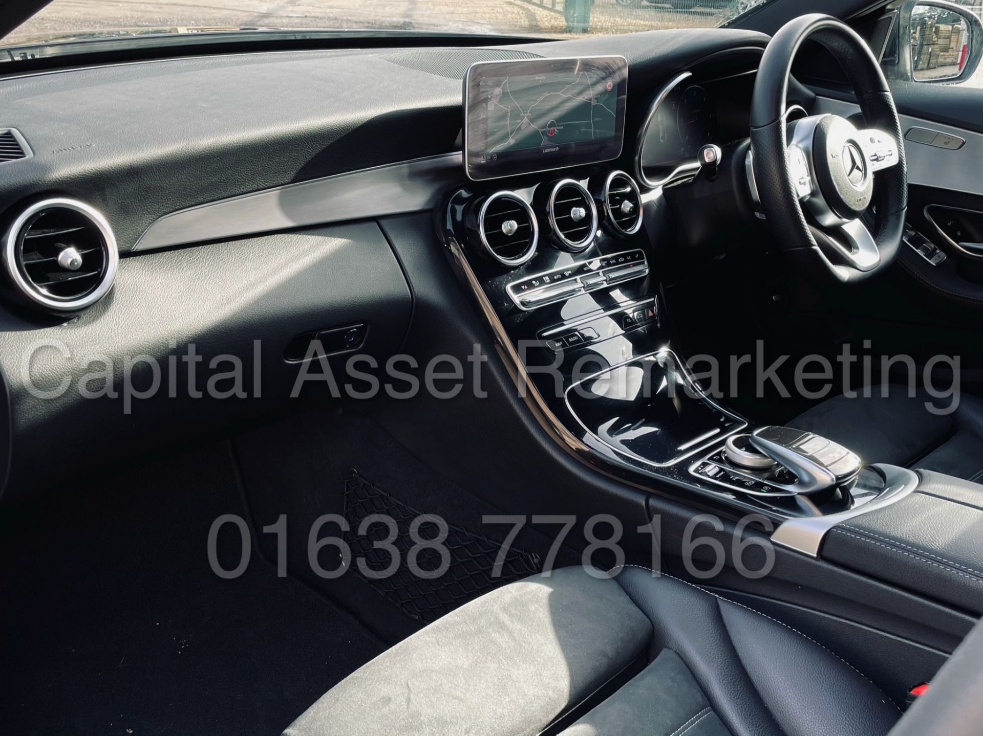 MERCEDES-BENZ C220D *AMG- PREMIUM* SALOON (2019 - NEW MODEL) '9-G TRONIC - NAV' *TOP SPEC* (1 OWNER) - Image 22 of 48