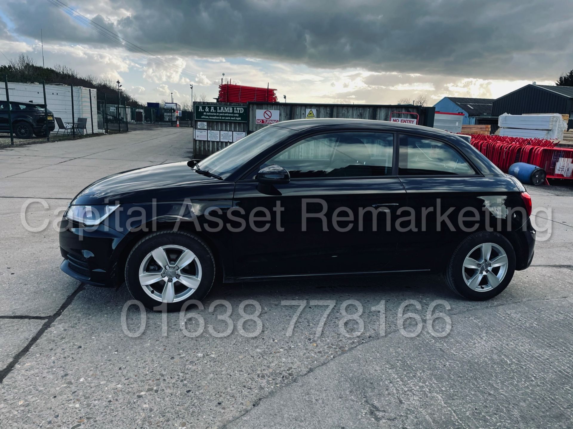 (On Sale) AUDI A1 *SE EDITION* 3 DOOR HATCHBACK (2017) '1.0 TFSI - 60 MPG+' *AIR CON* (MASSIVE SPEC) - Image 8 of 36