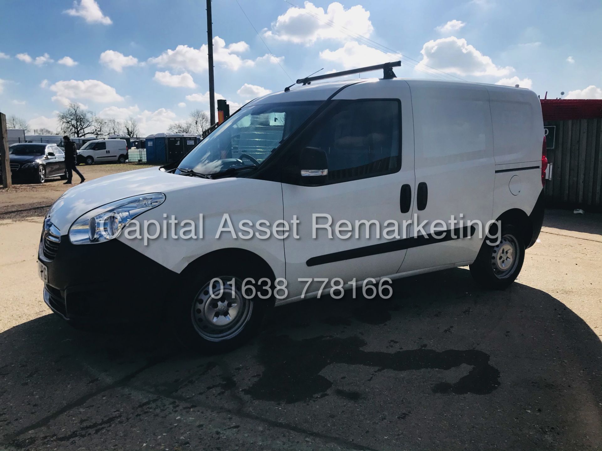 On Sale VAUXHALL COMBO 2000 CDTI (2017 MODEL) 1 OWNER *EURO 6 / ULEZ COMPLIANT* SIDE DOOR - Image 7 of 21