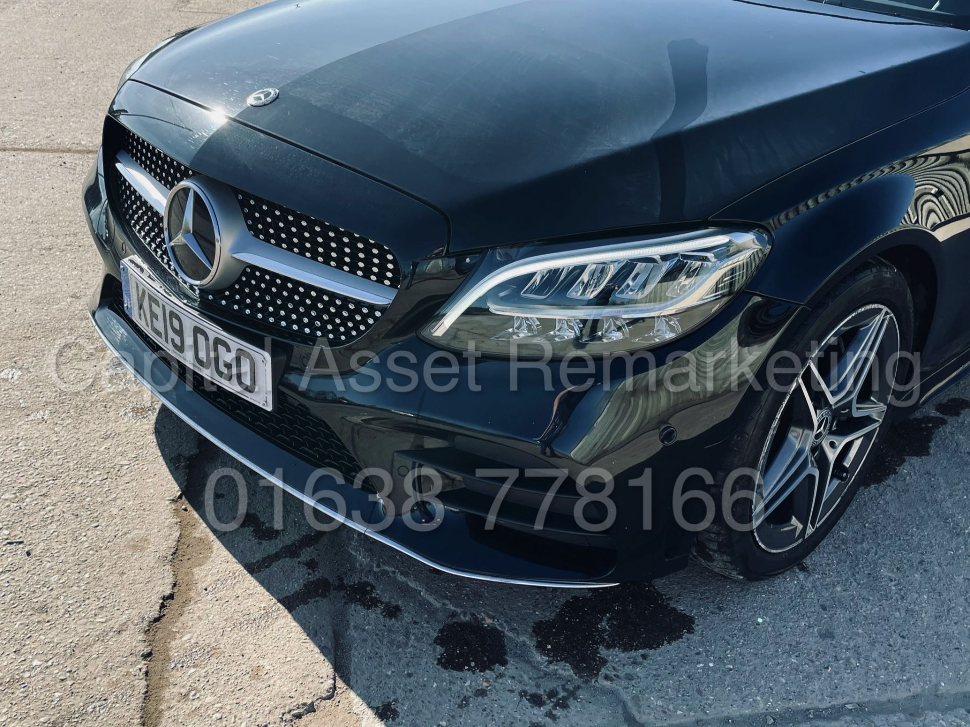 (ON SALE) MERCEDES C220D *AMG LINE -CABRIOLET* (2019) '9G TRONIC AUTO - LEATHER-SAT NAV' *HUGE SPEC* - Image 30 of 60