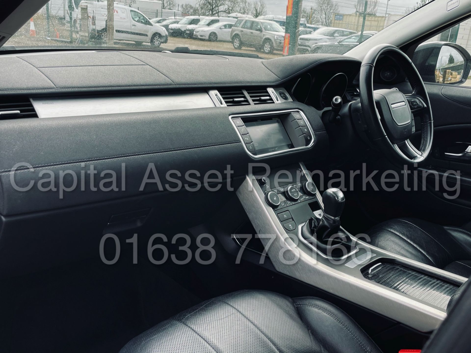 (On Sale) RANGE ROVER EVOQUE *SE TECH* SUV (2016 - EURO 6) '2.0 ED4 - LEATHER -SAT NAV' *TOP SPEC* - Image 19 of 46