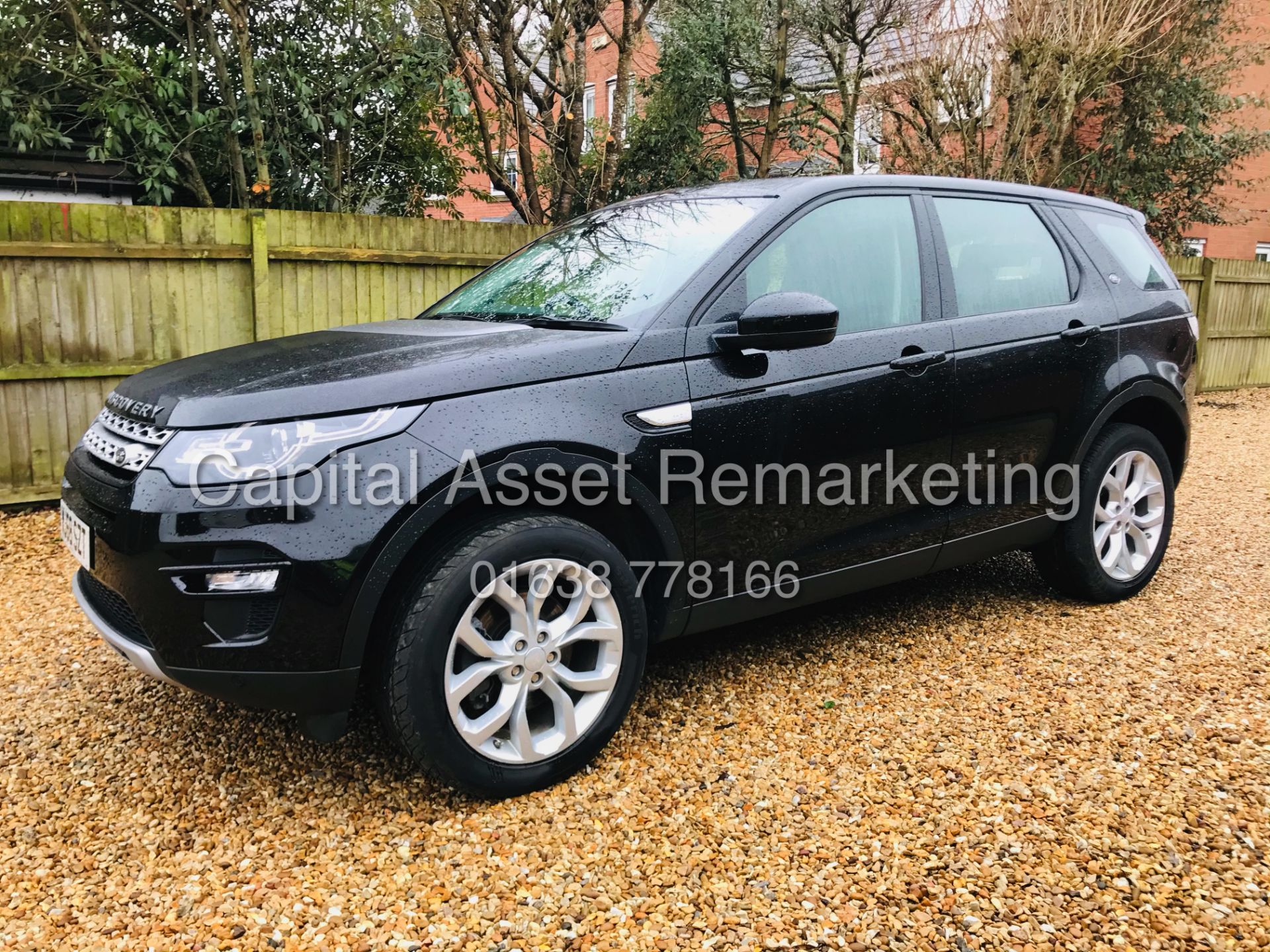 (ON SALE) LAND ROVER DISCOVERY SPORT "HSE - BLACK "AUTO 7 SEATER (2019 MODEL) PAN ROOF - HUGE SPEC - Image 2 of 37