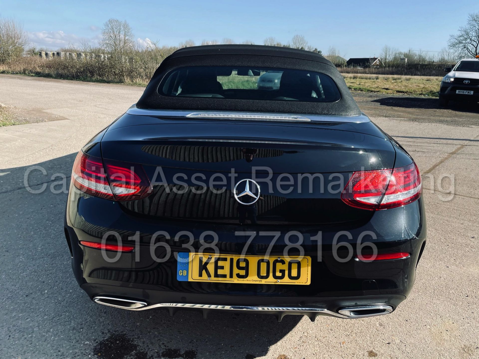 (ON SALE) MERCEDES C220D *AMG LINE -CABRIOLET* (2019) '9G TRONIC AUTO - LEATHER-SAT NAV' *HUGE SPEC* - Image 22 of 60