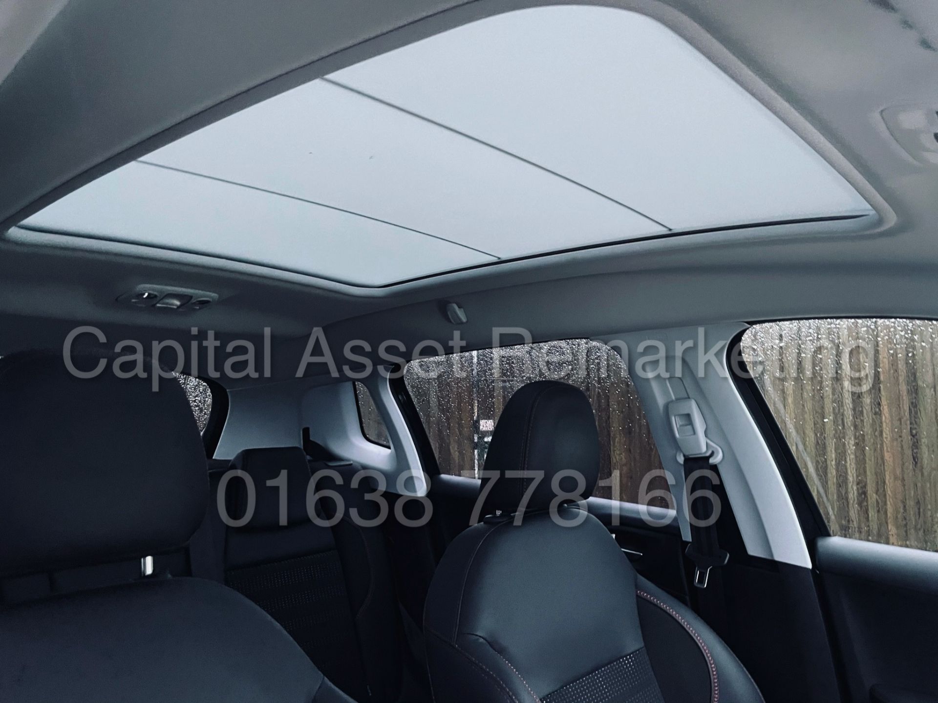 PEUGEOT 2008 *GT LINE* SUV / MPV (2019 - EURO 6) '1.5 BLUE HDI' *SAT NAV - PAN ROOF' *LOW MILES* - Image 35 of 46