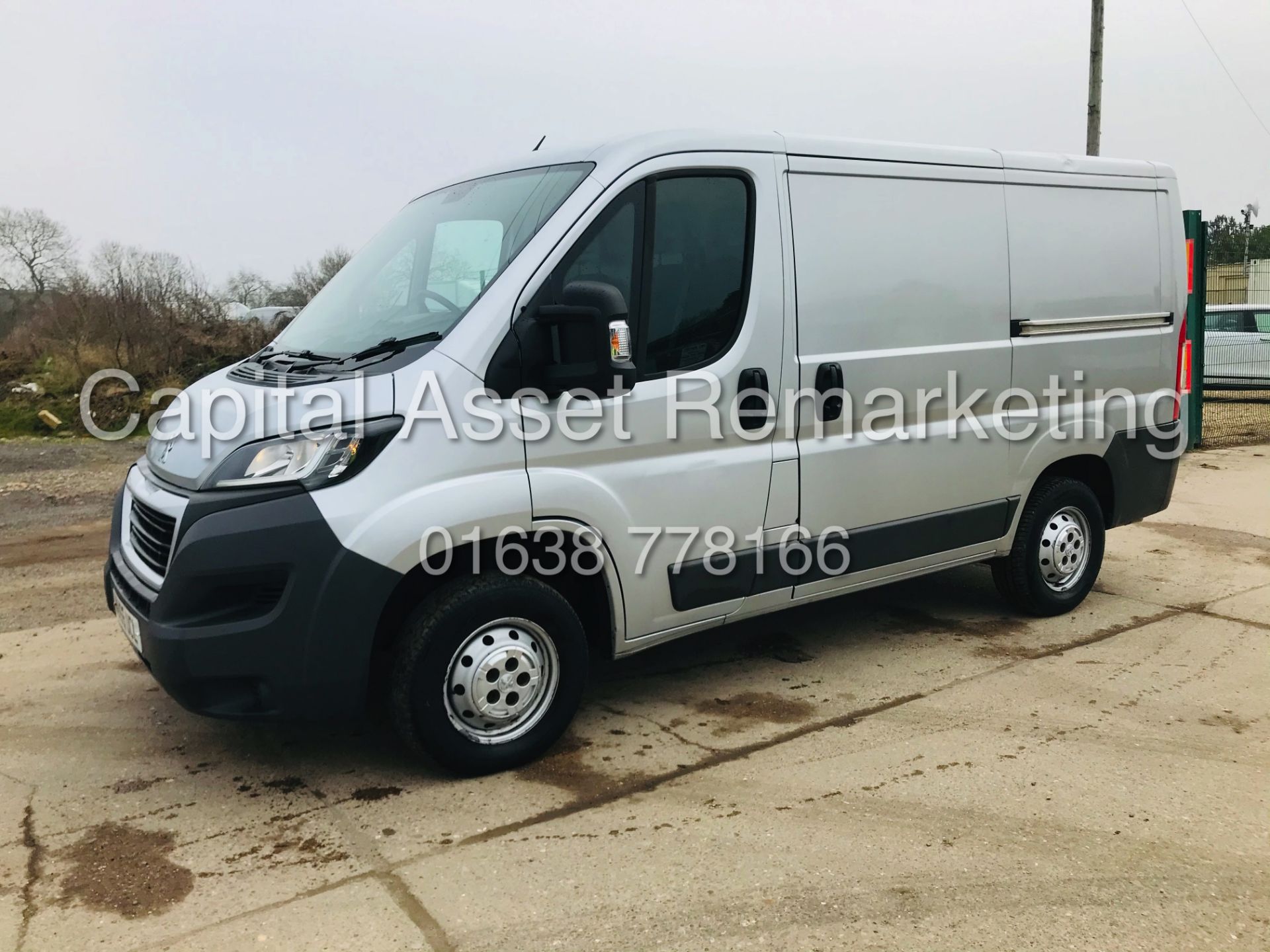 PEUGEOT BOXER 2.0 BLUE-HDI "PROFESSIONAL" EURO 6 / ULEZ COMPLIANT (2017 MODEL) AC / SAT NAV - Image 5 of 17