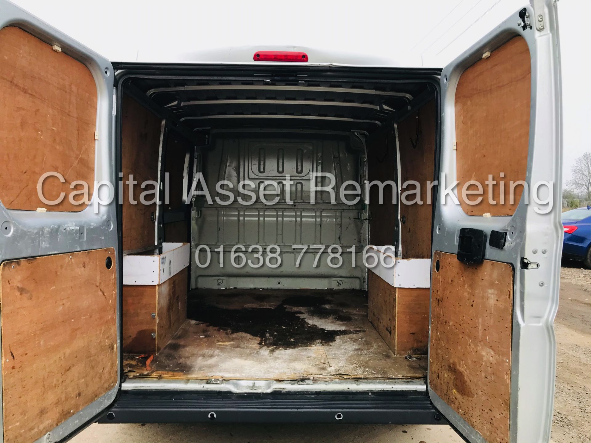 PEUGEOT BOXER 2.0 BLUE-HDI "PROFESSIONAL" EURO 6 / ULEZ COMPLIANT (2017 MODEL) AC / SAT NAV - Image 17 of 17