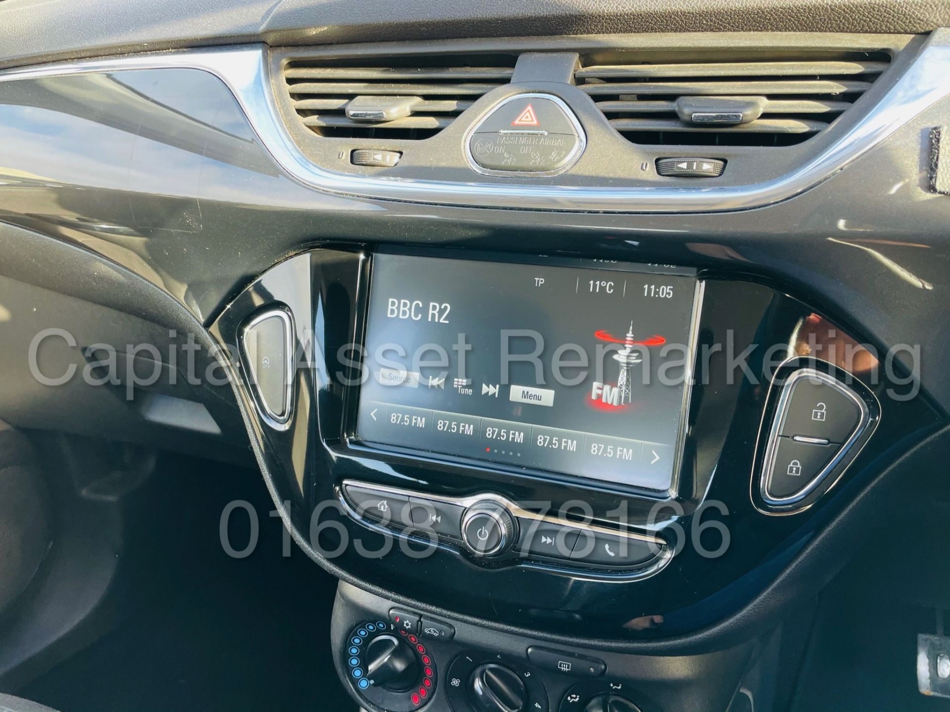 VAUXHALL CORSA *DESIGN EDITION* 5 DOOR HATCHBACK (2019 - NEW MODEL) 1.4 PETROL - 60 MPG+ (1 OWNER) - Image 35 of 40