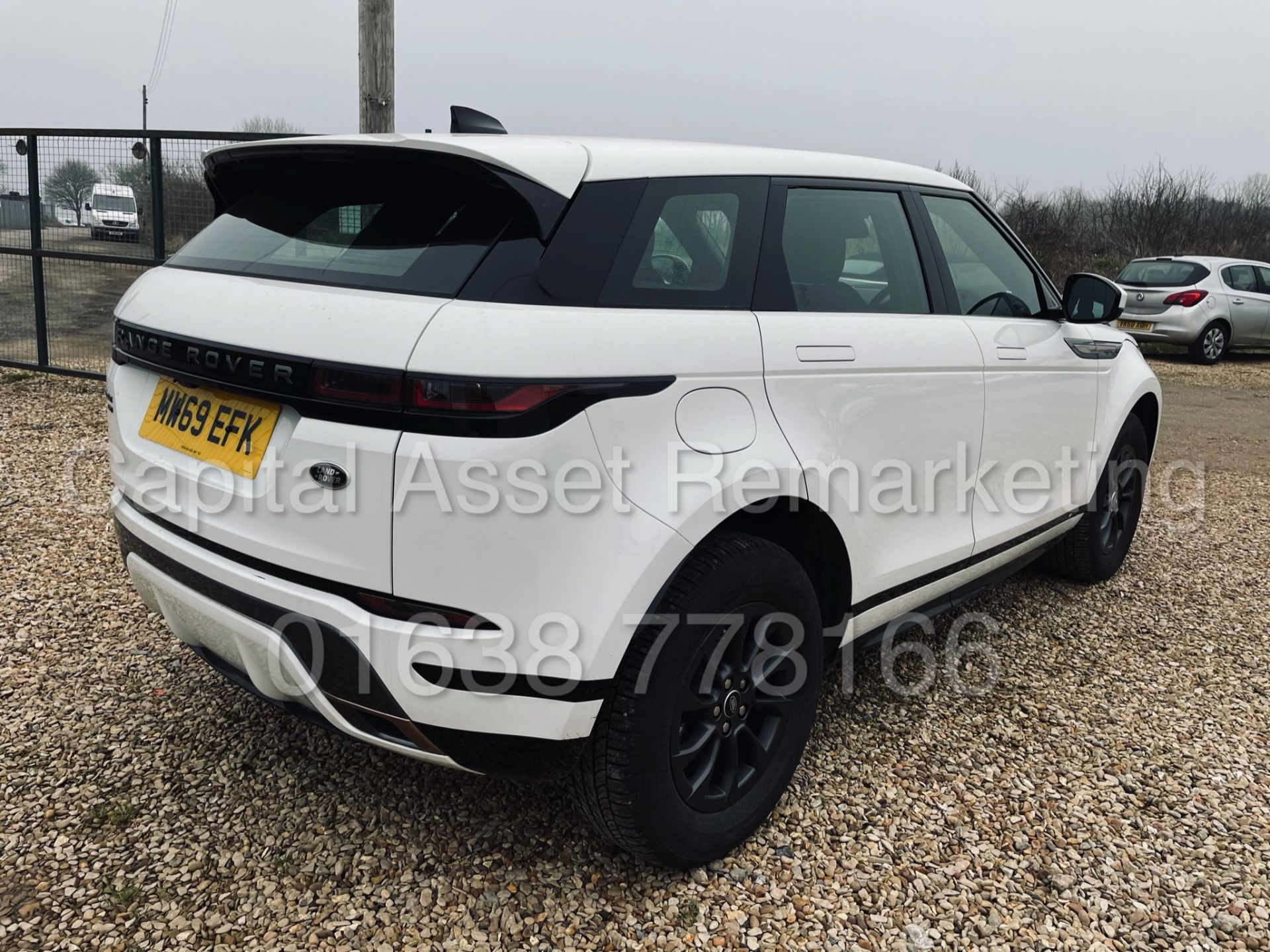 (On Sale) RANGE ROVER EVOQUE *R-DYNAMIC* (69 REG - NEW MODEL) '2.0 D150' (1 OWNER) **MASSIVE SPEC** - Image 13 of 48