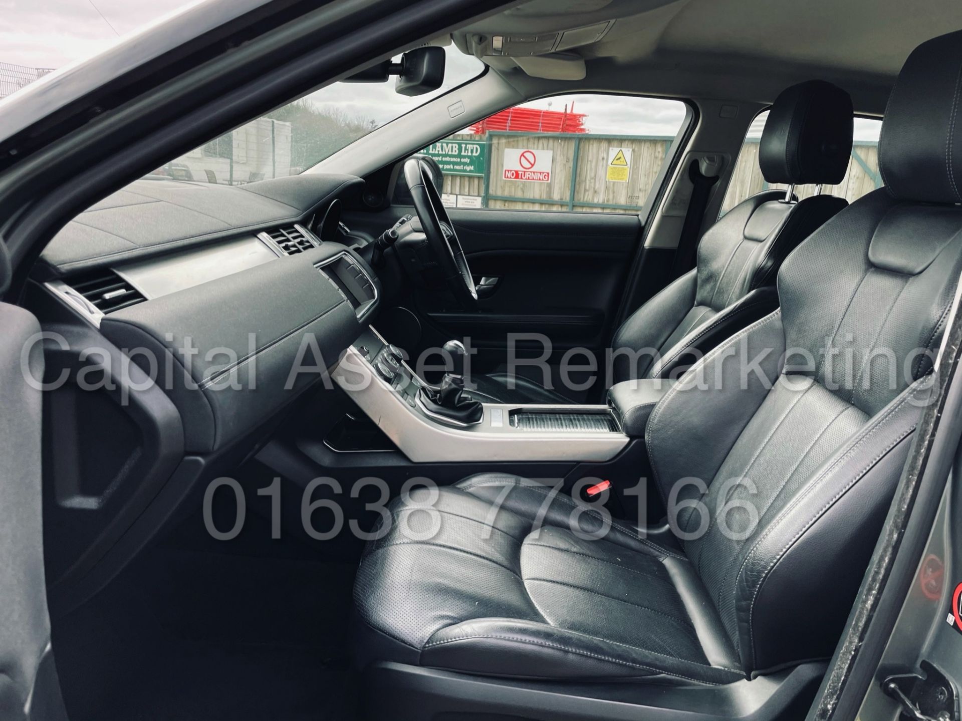 (On Sale) RANGE ROVER EVOQUE *SE TECH* SUV (2016 - EURO 6) '2.0 ED4 - LEATHER -SAT NAV' *TOP SPEC* - Image 22 of 46