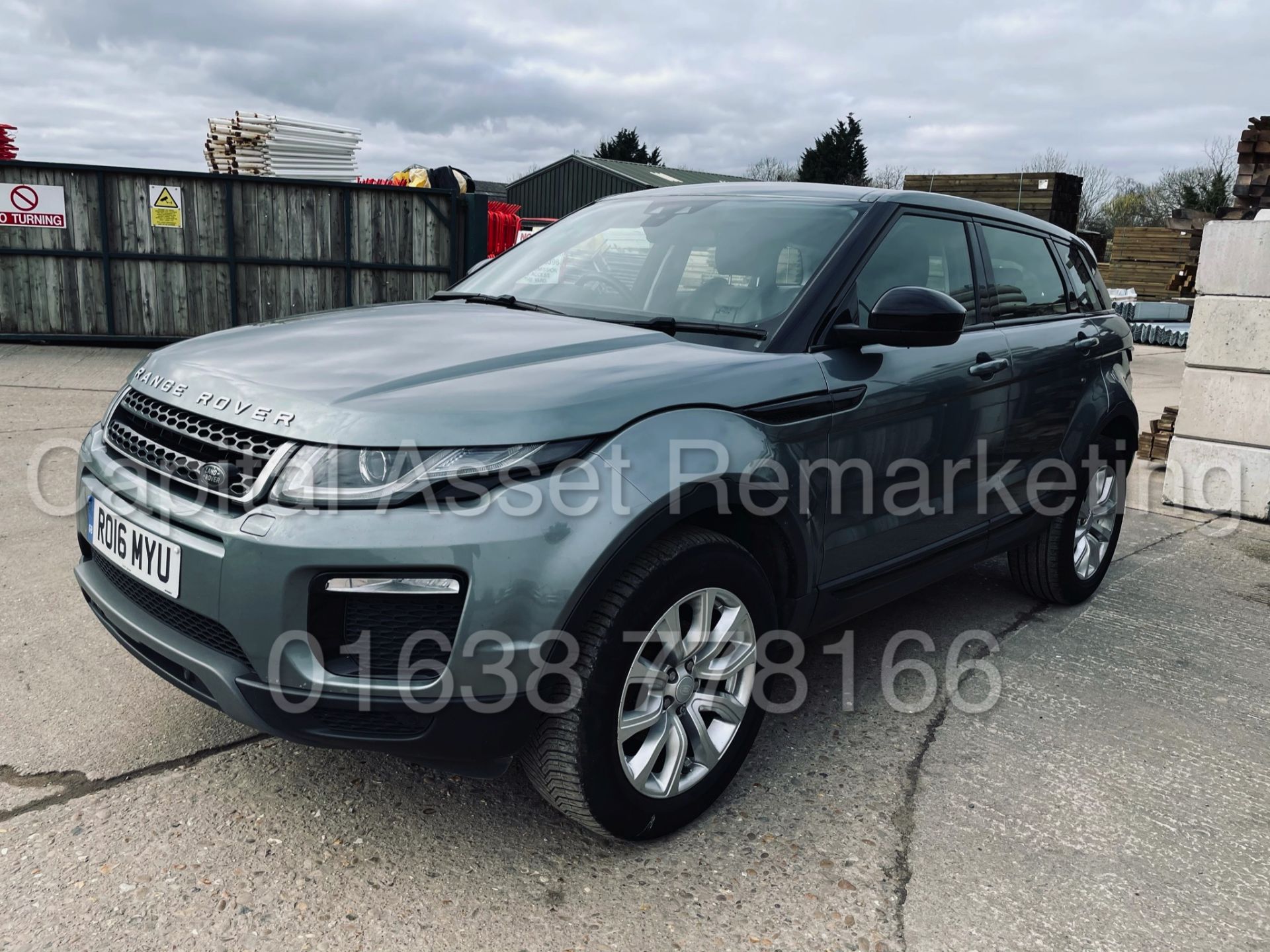 (On Sale) RANGE ROVER EVOQUE *SE TECH* SUV (2016 - EURO 6) '2.0 ED4 - LEATHER -SAT NAV' *TOP SPEC* - Image 5 of 46