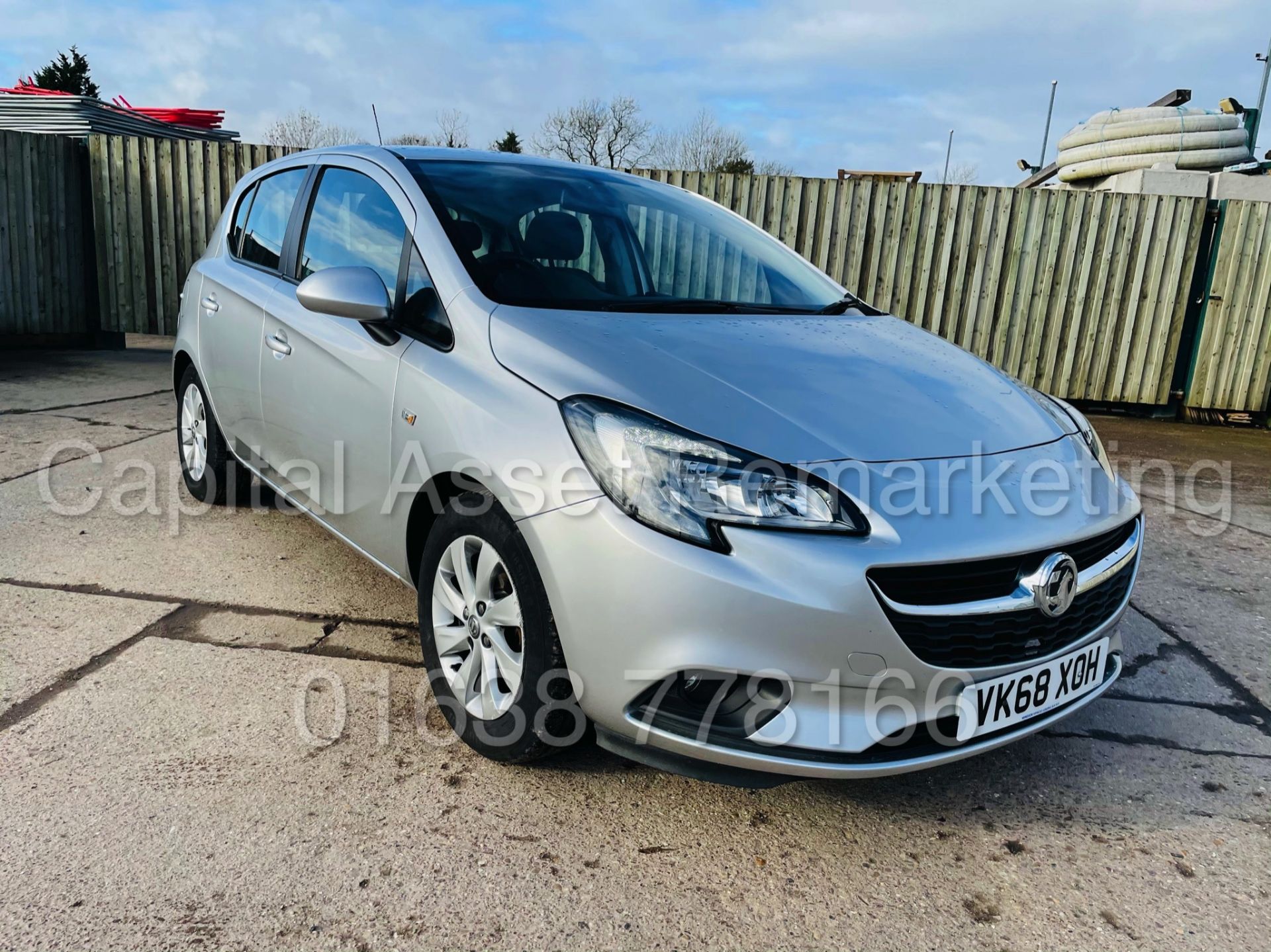 VAUXHALL CORSA *DESIGN EDITION* 5 DOOR HATCHBACK (2019 - NEW MODEL) 1.4 PETROL - 60 MPG+ (1 OWNER) - Image 3 of 40