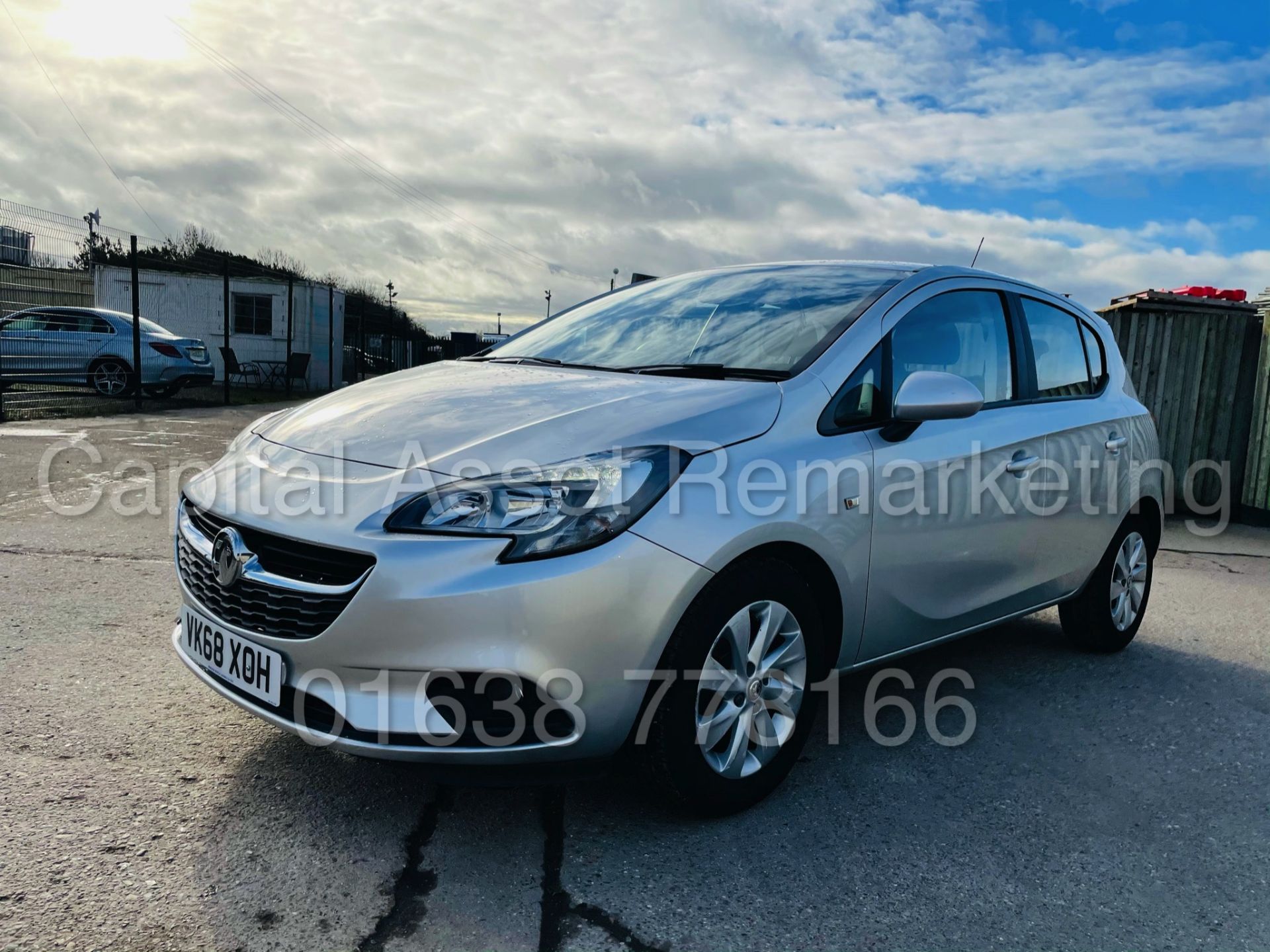 VAUXHALL CORSA *DESIGN EDITION* 5 DOOR HATCHBACK (2019 - NEW MODEL) 1.4 PETROL - 60 MPG+ (1 OWNER) - Image 5 of 40