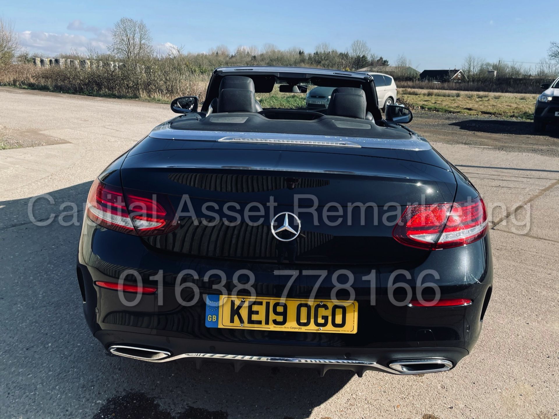 (ON SALE) MERCEDES C220D *AMG LINE -CABRIOLET* (2019) '9G TRONIC AUTO - LEATHER-SAT NAV' *HUGE SPEC* - Image 21 of 60