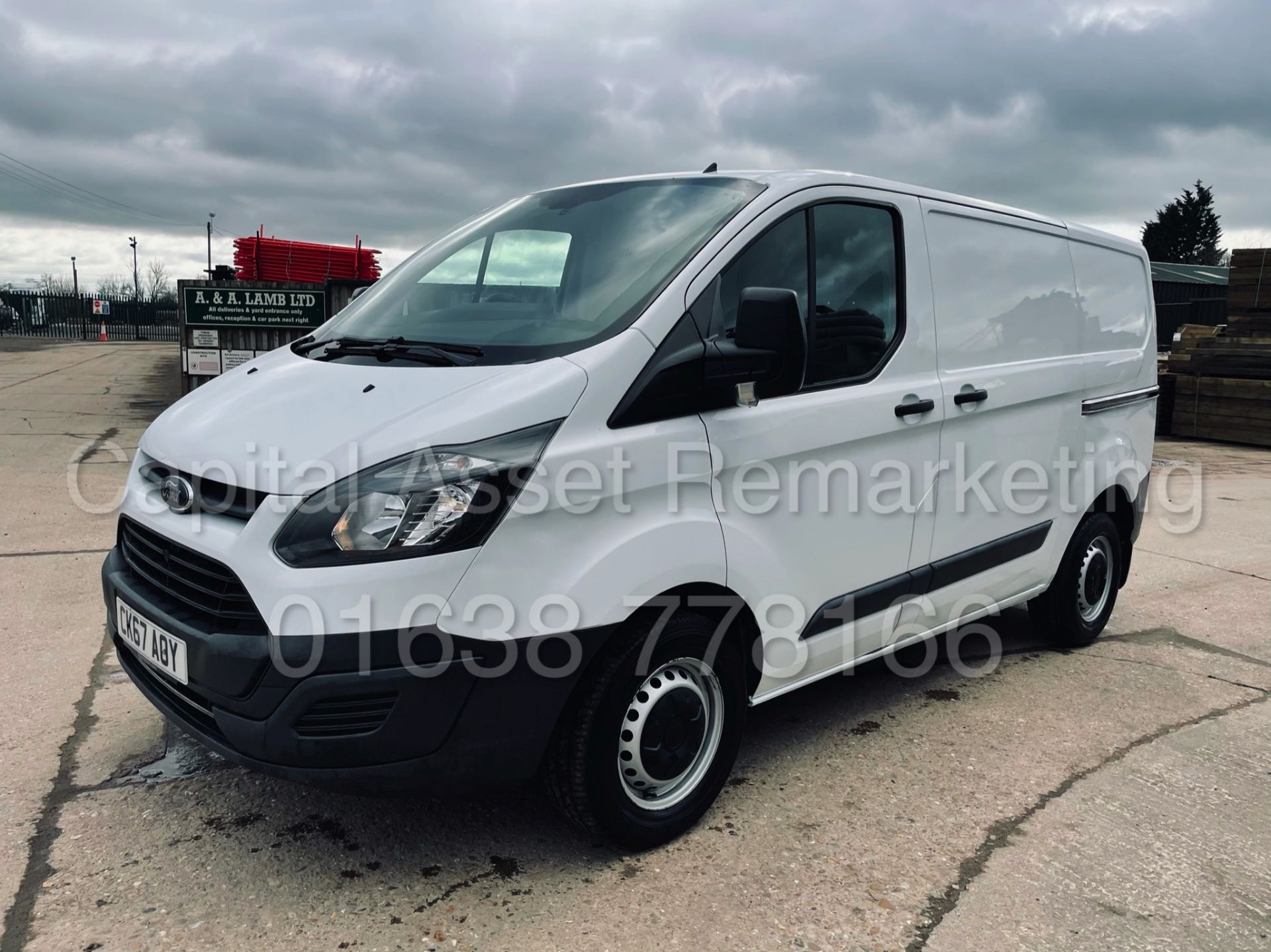 FORD TRANSIT CUSTOM 270 *SWB - PANEL VAN* (2018 - EURO 6) '2.0 TDCI - 6 SPEED' (1 OWNER FROM NEW) - Image 6 of 37