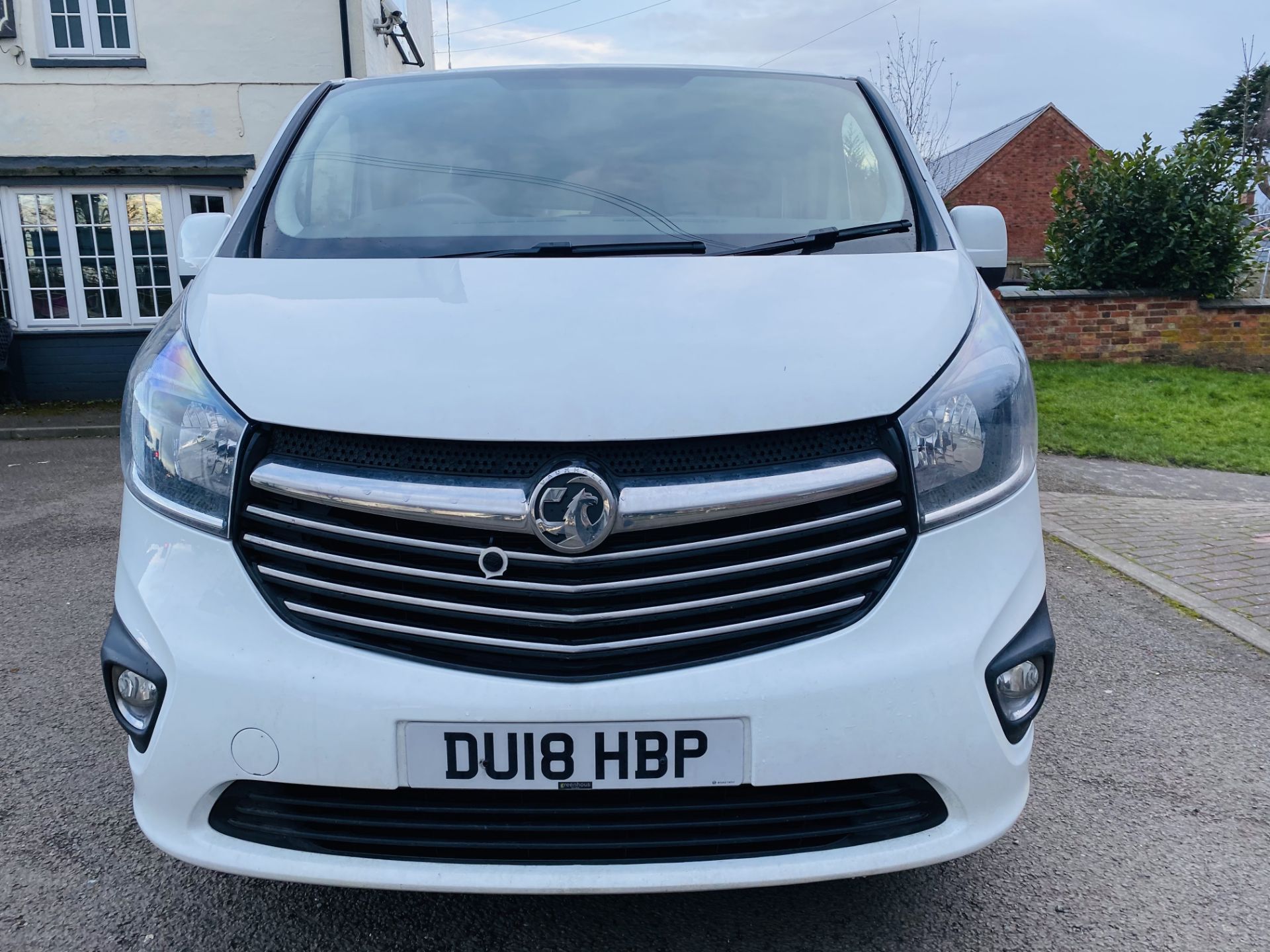 VAUXHALL VIVARO "SPORTIVE" 1.6CDTI (120) 6 SPEED - 18 REG - AIR CON - ONLY 57K MILES!! 1 OWNER- LOOK - Image 3 of 21