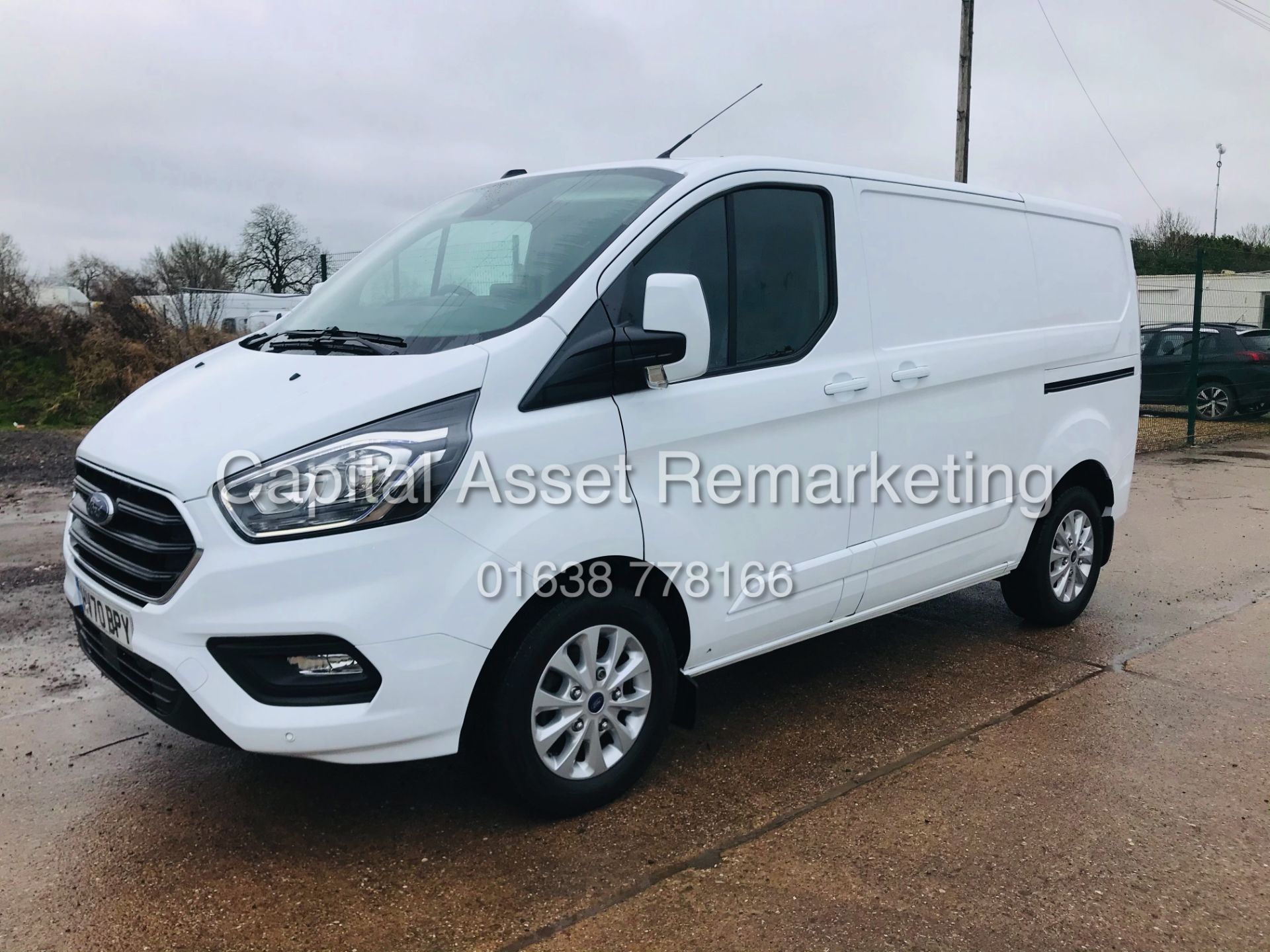 ON SALE FORD TRANSIT CUSTOM 2.0TDCI "LIMITED" 300 E-BLUE (2021 MODEL) 1 OWNER *AC* MEGA SPEC *EURO 6 - Image 6 of 30