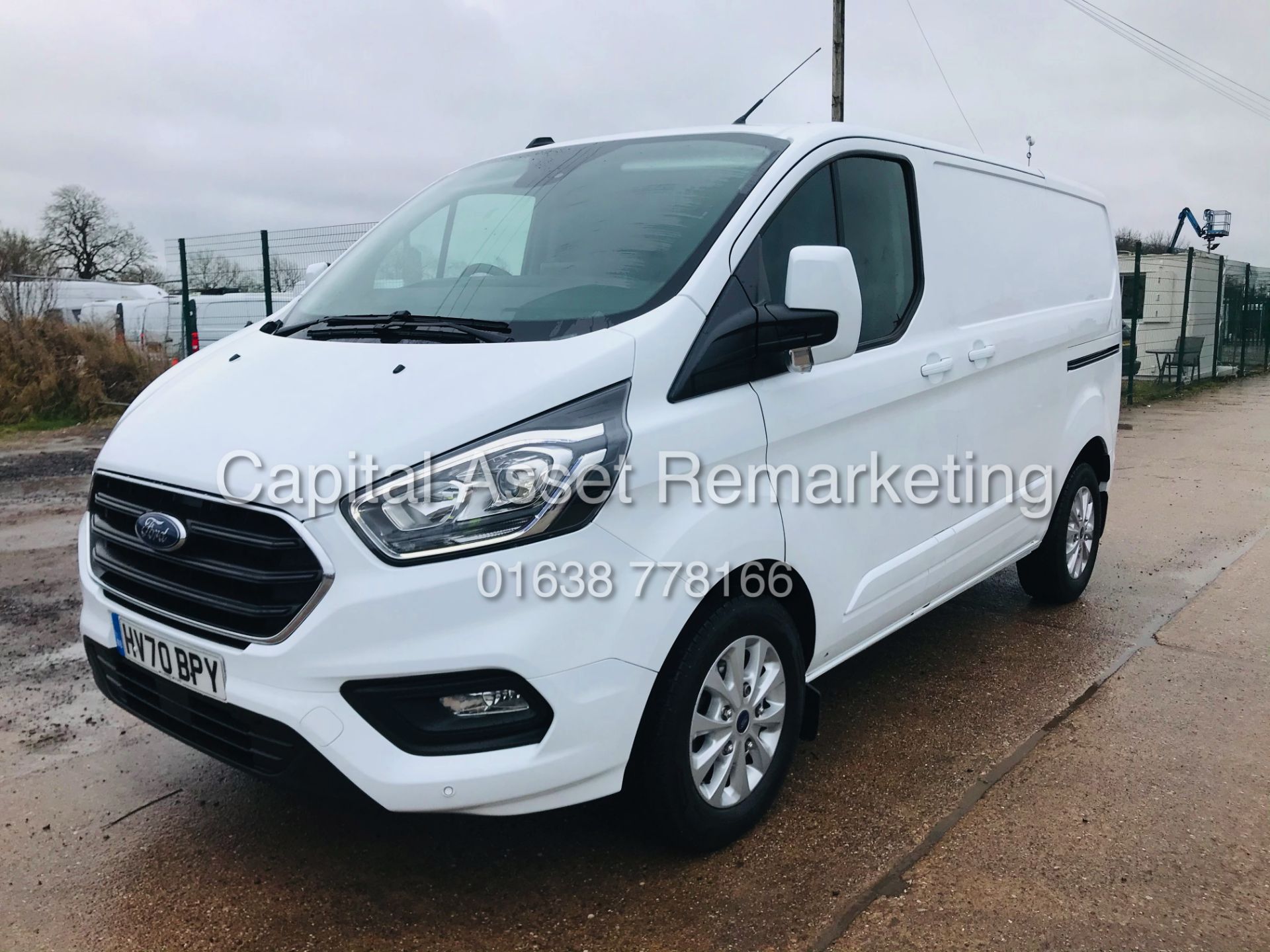 ON SALE FORD TRANSIT CUSTOM 2.0TDCI "LIMITED" 300 E-BLUE (2021 MODEL) 1 OWNER *AC* MEGA SPEC *EURO 6 - Image 5 of 30