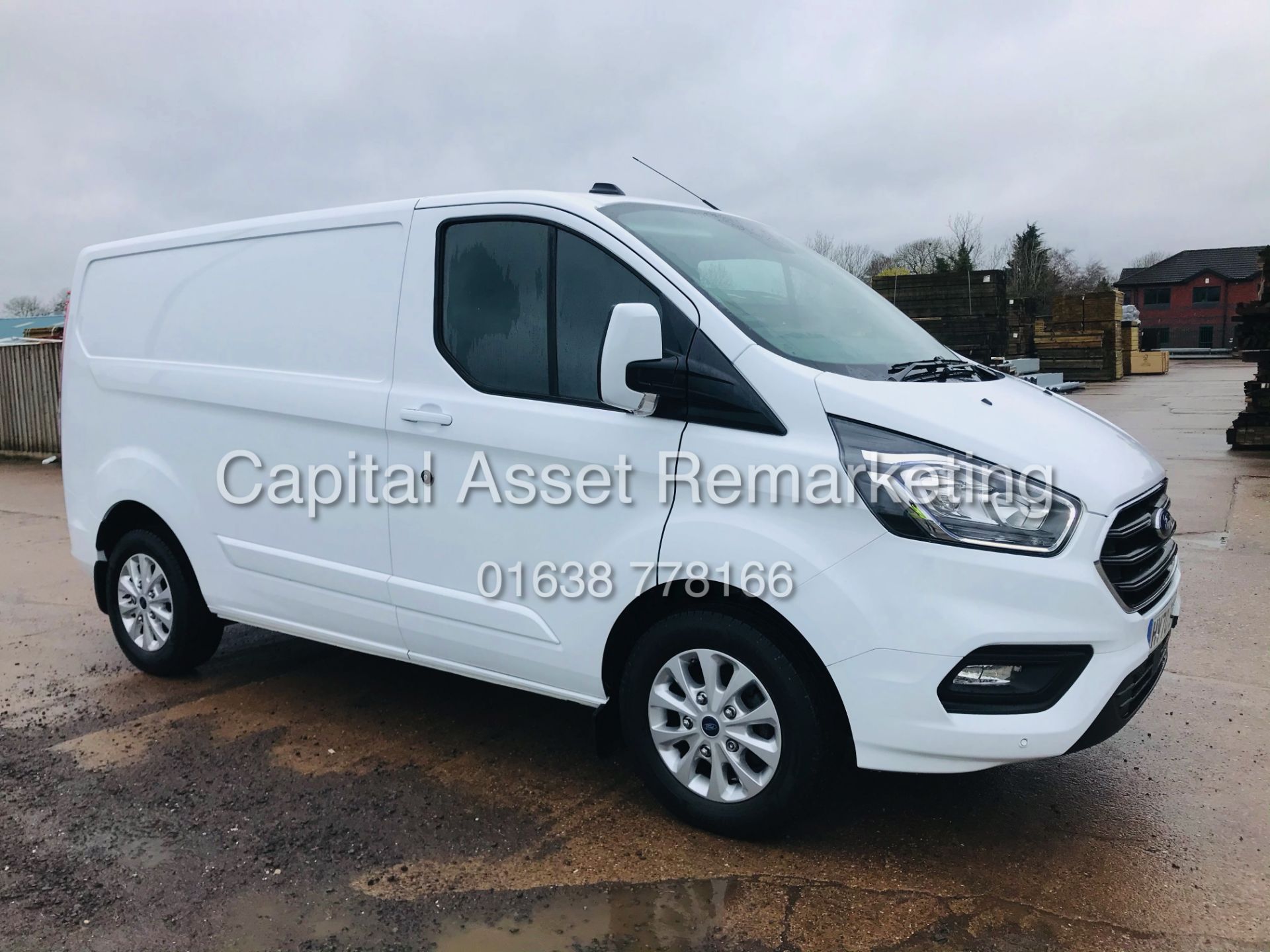 ON SALE FORD TRANSIT CUSTOM 2.0TDCI "LIMITED" 300 E-BLUE (2021 MODEL) 1 OWNER *AC* MEGA SPEC *EURO 6 - Image 2 of 30