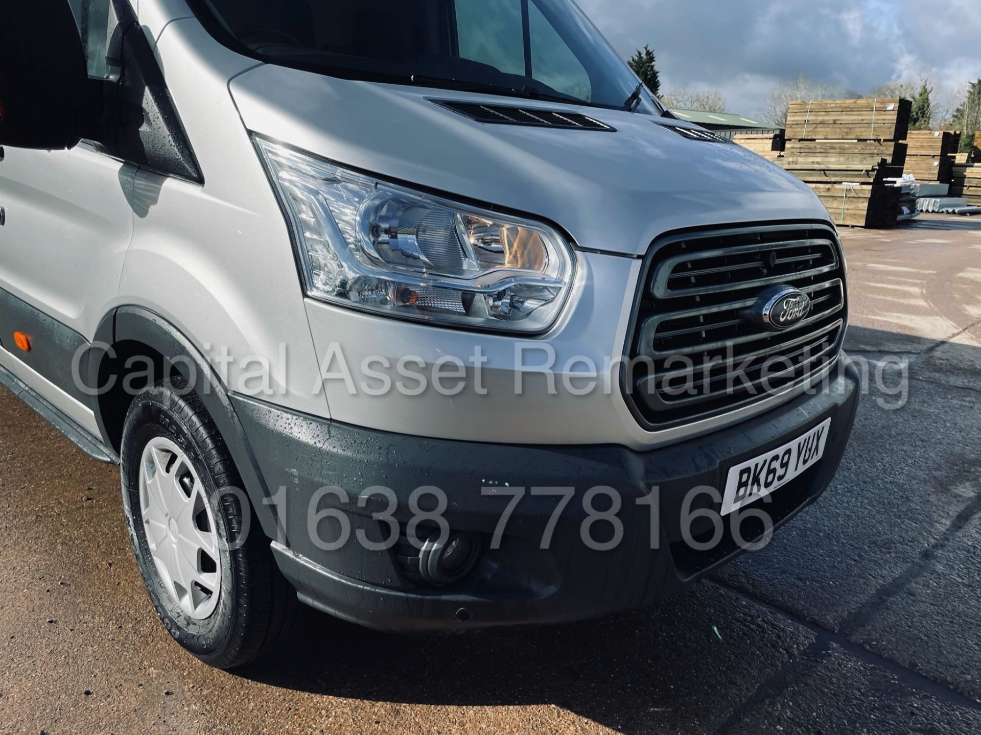 FORD TRANSIT 130 T350L RWD *L4 - XLWB HI-ROOF* (2020 - EURO 6 MODEL) '2.0 TDCI - 6 SPEED' *AIR CON* - Image 15 of 41