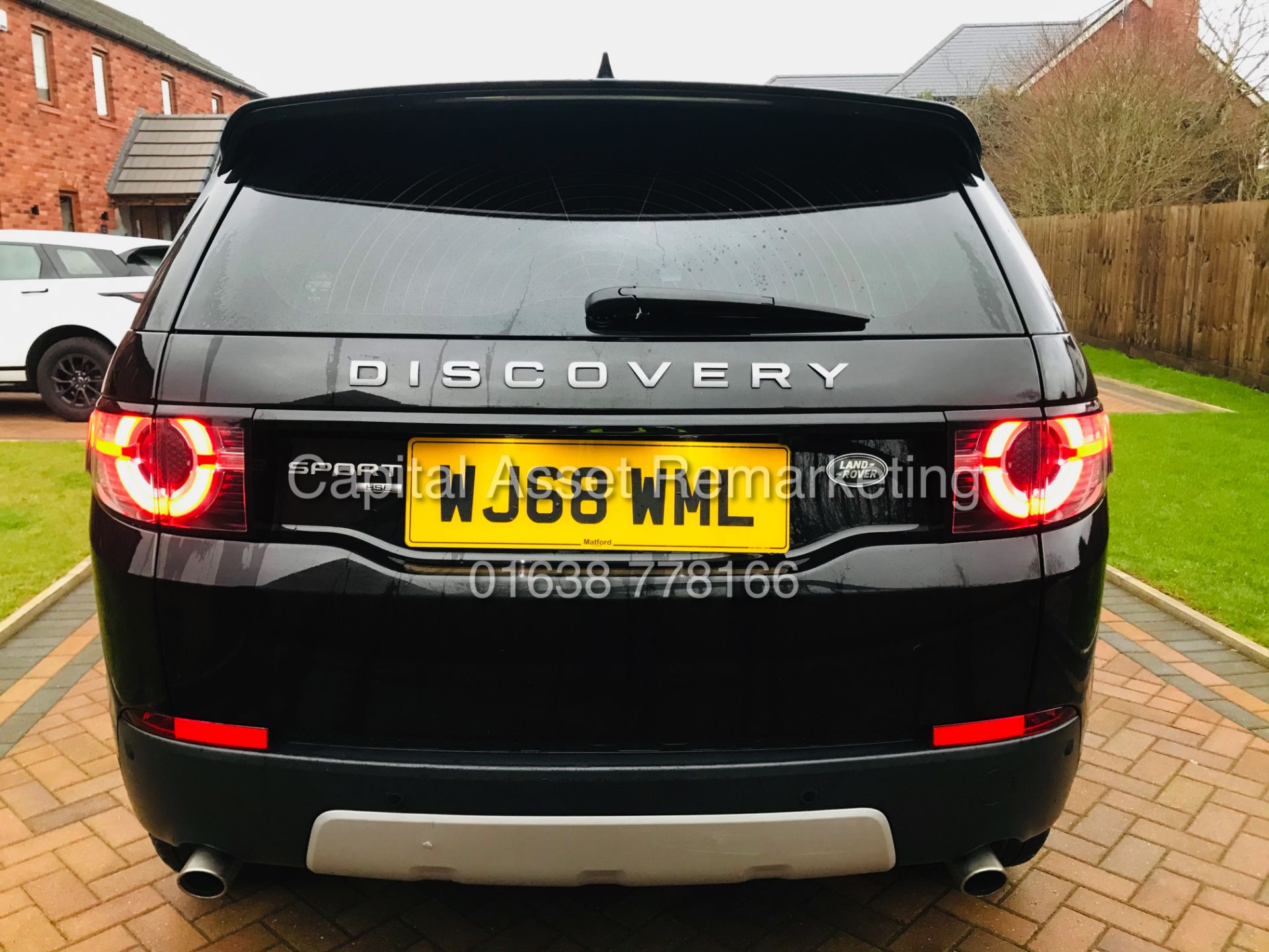 ON SALE LAND ROVER DISCOVERY SPORT "HSE" AUTO 7 SEATER (2019 MODEL) - SAT NAV -LEATHER *PAN ROOF* - Image 10 of 35