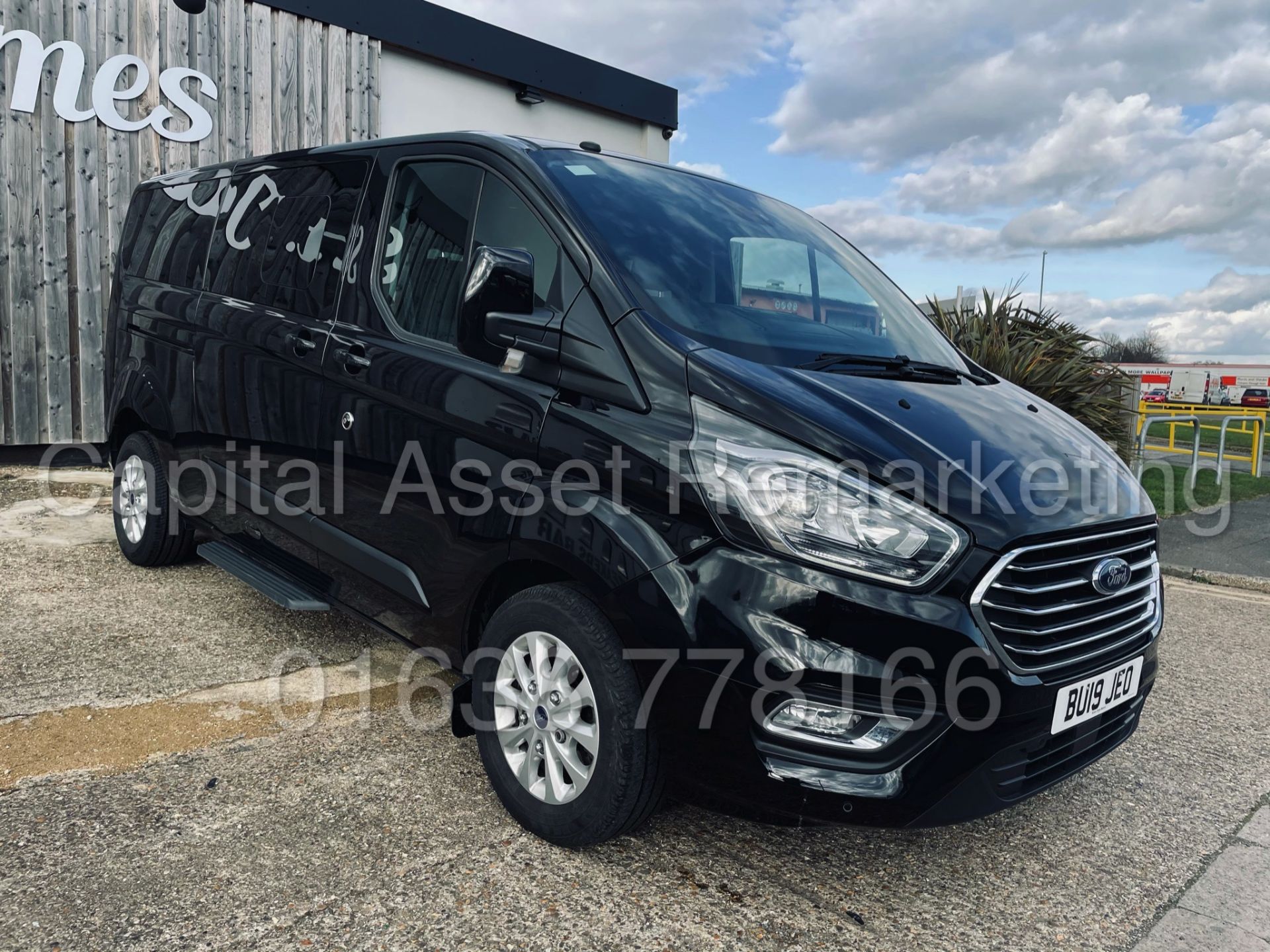 (On Sale) FORD TRANSIT CUSTOM TOURNEO *9 SEATER MPV / BUS* (2019) '2.0 TDCI - 130 BHP' (1 OWNER) - Image 12 of 46