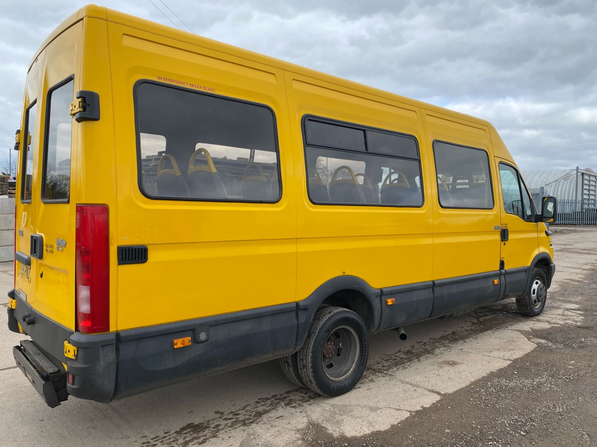 (On Sale) IVECO DAILY 50C14 *LWB - 17 SEATER BUS / COACH* (55 REG) '3.0 DIESEL - 140 BHP - 6 SPEED' - Image 7 of 12