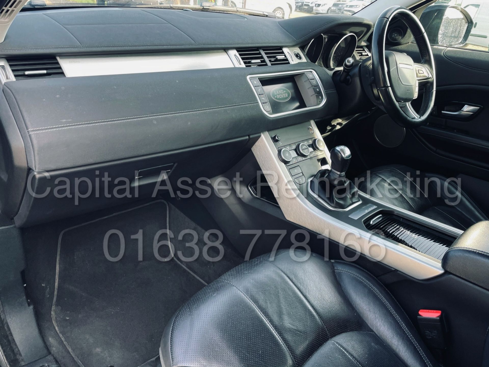 RANGE ROVER EVOQUE *SE TECH* SUV (2017 - EURO 6) '2.0 ED4 - LEATHER - SAT NAV' *TOP SPEC* - Image 23 of 50