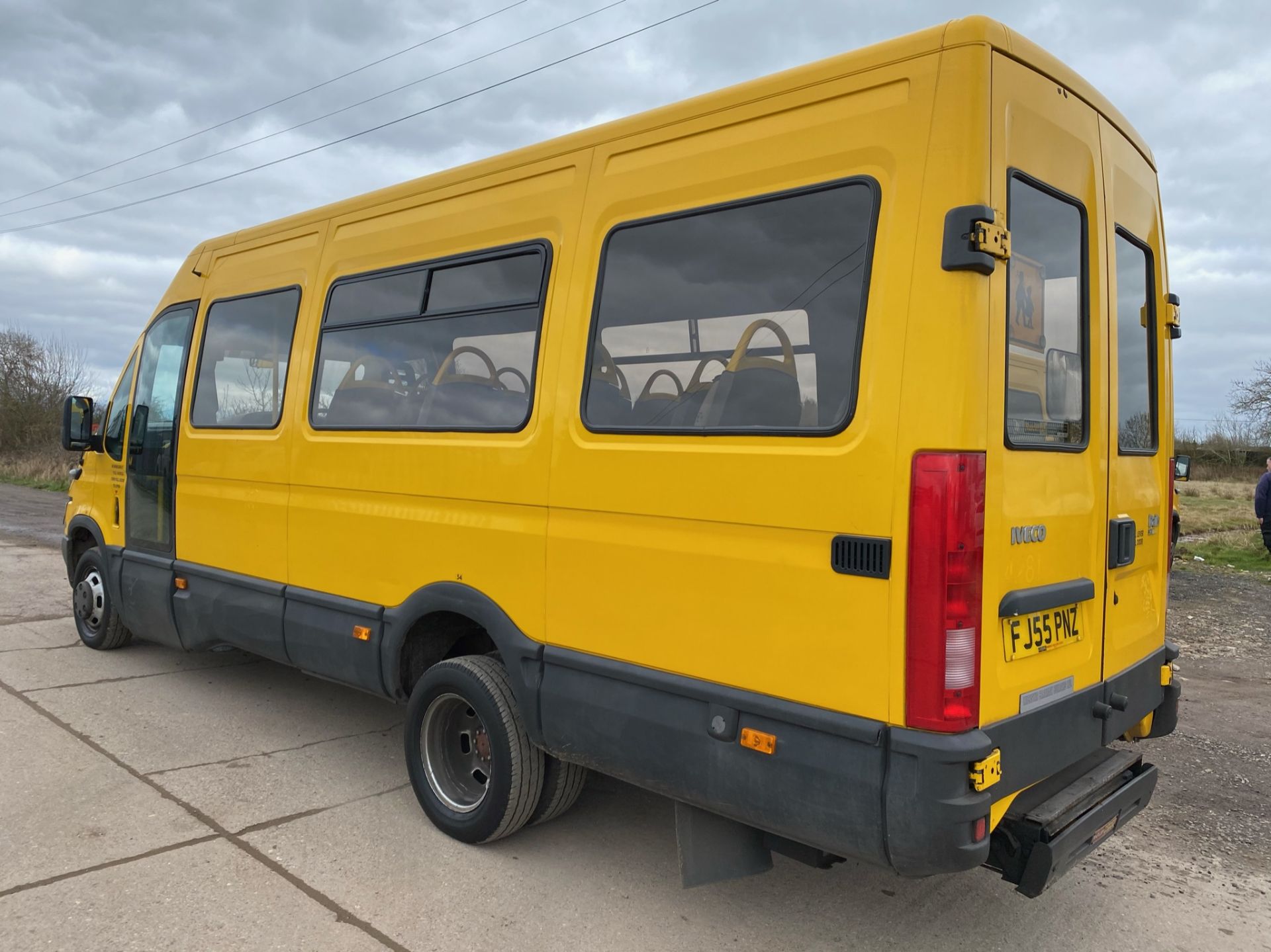 (On Sale) IVECO DAILY 50C14 *LWB - 17 SEATER BUS / COACH* (55 REG) '3.0 DIESEL - 140 BHP - 6 SPEED' - Image 5 of 12