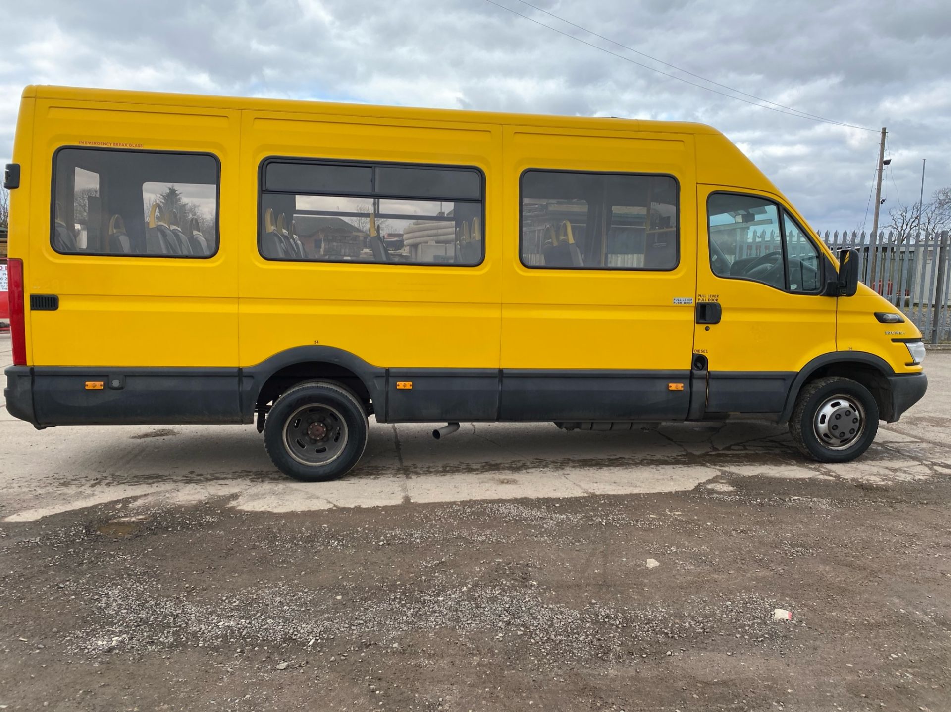 (On Sale) IVECO DAILY 50C14 *LWB - 17 SEATER BUS / COACH* (55 REG) '3.0 DIESEL - 140 BHP - 6 SPEED' - Image 8 of 12