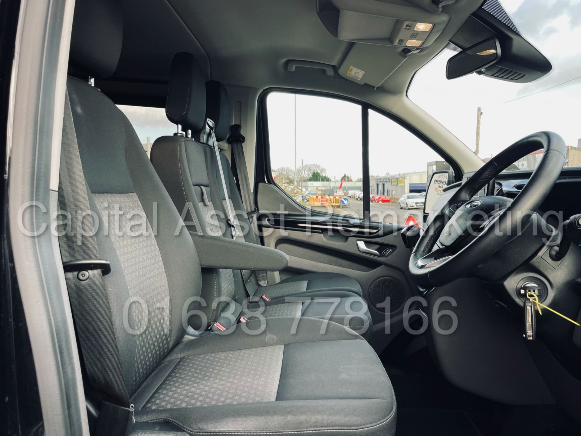 (On Sale) FORD TRANSIT CUSTOM TOURNEO *9 SEATER MPV / BUS* (2019) '2.0 TDCI - 130 BHP' (1 OWNER) - Image 32 of 46