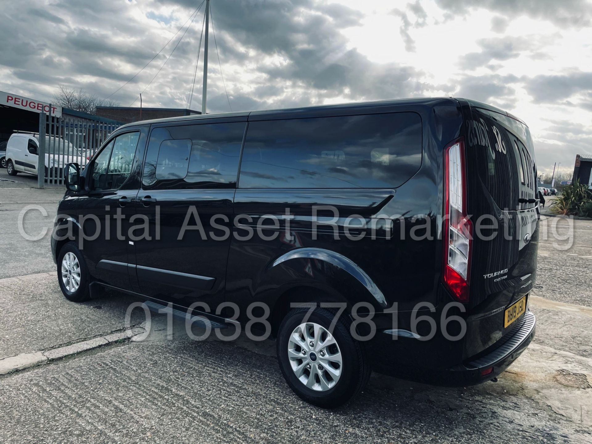 (On Sale) FORD TRANSIT CUSTOM TOURNEO *9 SEATER MPV / BUS* (2019) '2.0 TDCI - 130 BHP' (1 OWNER) - Image 5 of 46