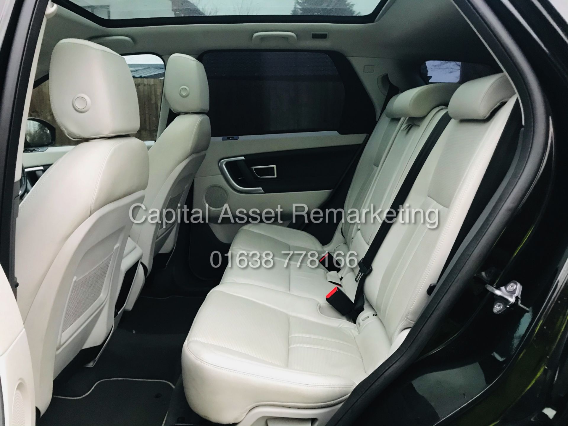 ON SALE LAND ROVER DISCOVERY SPORT "HSE" AUTO 7 SEATER (2019 MODEL) - SAT NAV -LEATHER *PAN ROOF* - Image 35 of 35