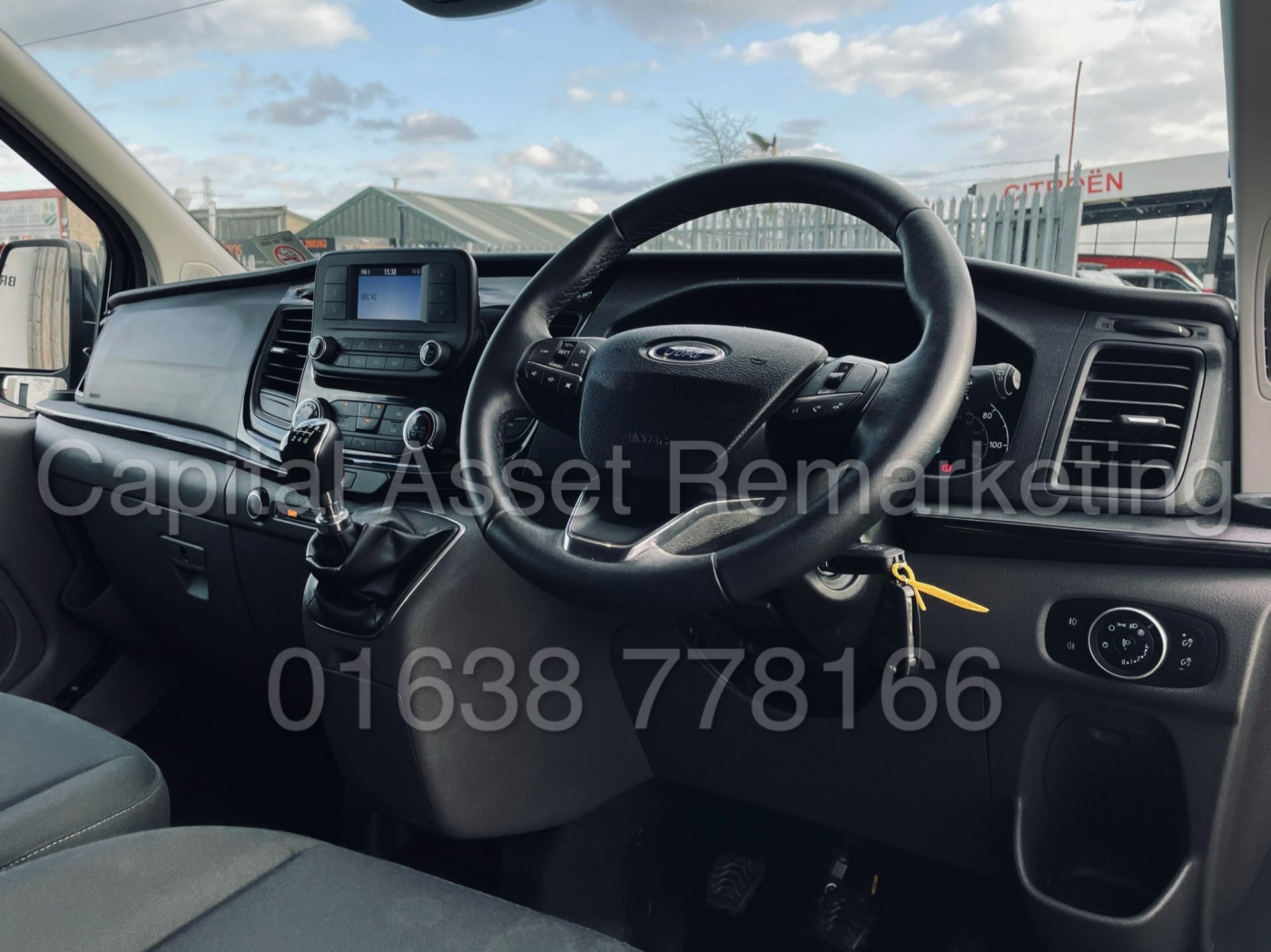 (On Sale) FORD TRANSIT CUSTOM TOURNEO *9 SEATER MPV / BUS* (2019) '2.0 TDCI - 130 BHP' (1 OWNER) - Image 34 of 46