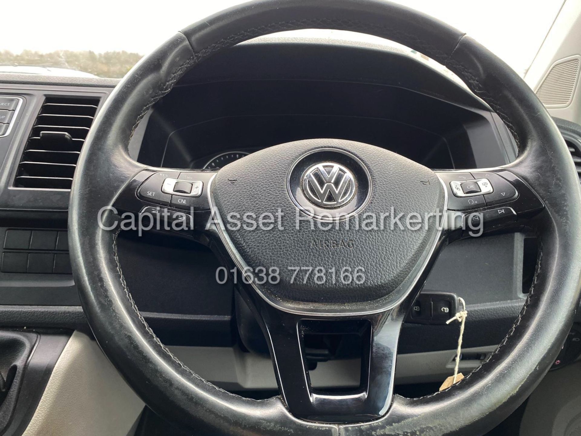 (On Sale) VOLKSWAGEN TRANSPORTER T28 "HIGHLINE" 2.0TDI BMT (2018 MODEL) SILVER - HUGH SPEC-ALLOYS-AC - Image 11 of 20