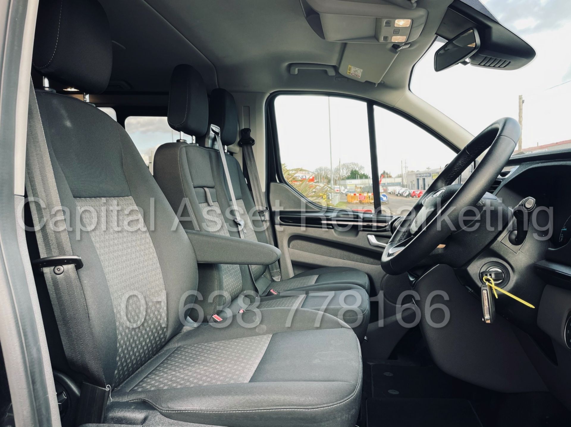 (On Sale) FORD TRANSIT CUSTOM TOURNEO *9 SEATER MPV / BUS* (2019) '2.0 TDCI - 130 BHP' (1 OWNER) - Image 31 of 46