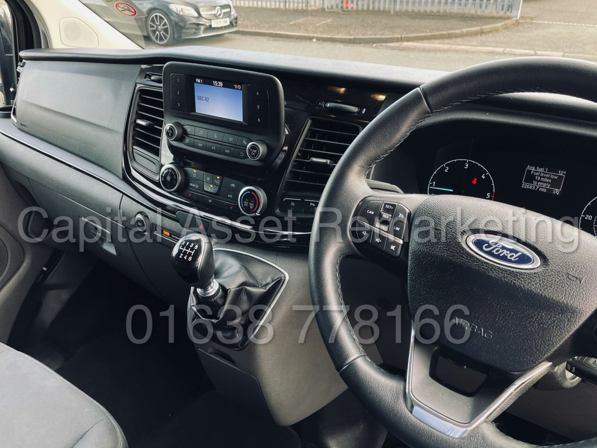 (On Sale) FORD TRANSIT CUSTOM TOURNEO *9 SEATER MPV / BUS* (2019) '2.0 TDCI - 130 BHP' (1 OWNER) - Image 37 of 46