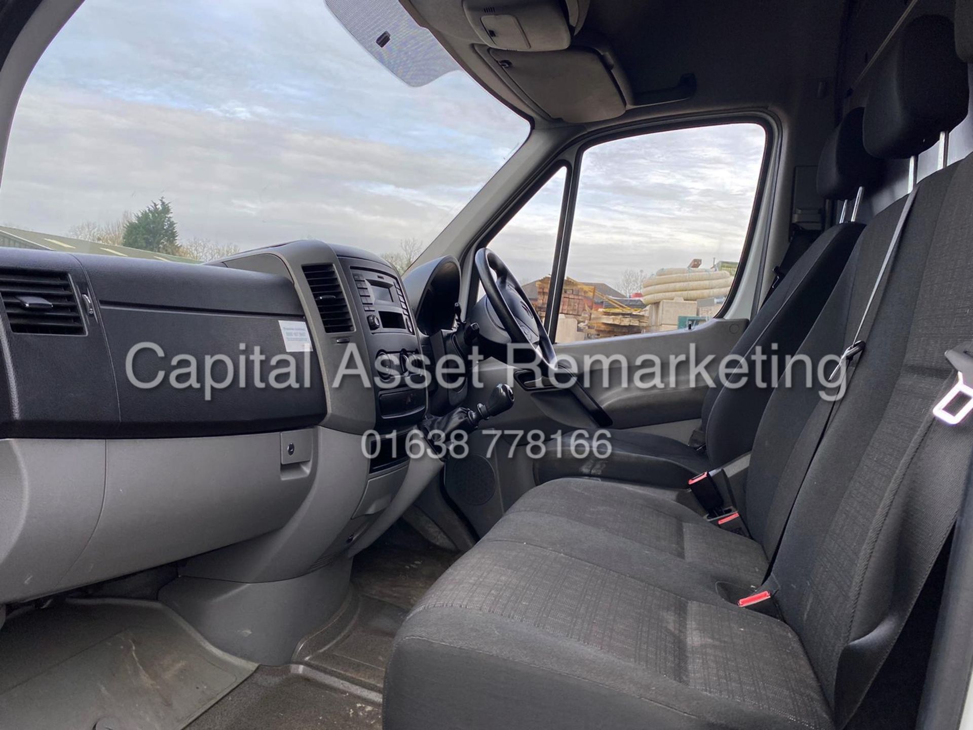 ON SALE MERCEDES SPRINTER 313CDI LWB (66 REG) EURO 6 / ULEZ COMPLIANT - CRUISE - ELEC PACK - 1 OWNER - Image 12 of 14