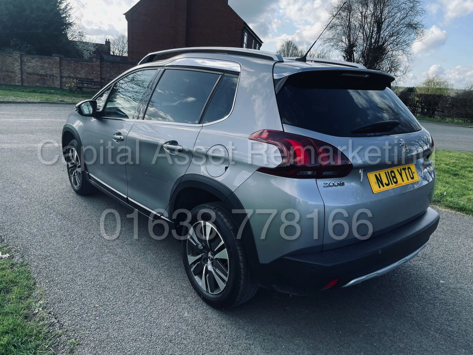 (On Sale) PEUGEOT 2008 *ALLURE* SUV / MPV (2018) '1.2 PETROL - SAT NAV' *LOW MILES* (HUGE SPEC) - Image 10 of 40