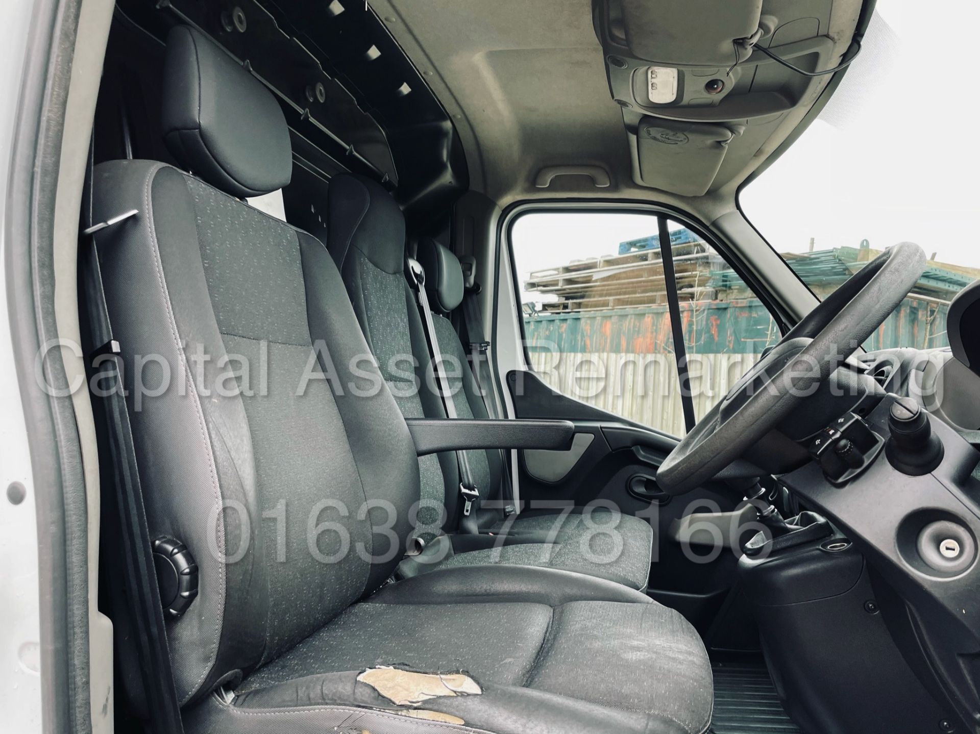 (On Sale) VAUXHALL MOVANO F3500 *LWB - LOW LOADER / LUTON BOX VAN* (2017 - EURO 6) '2.3 CDTI' *A/C* - Image 25 of 39