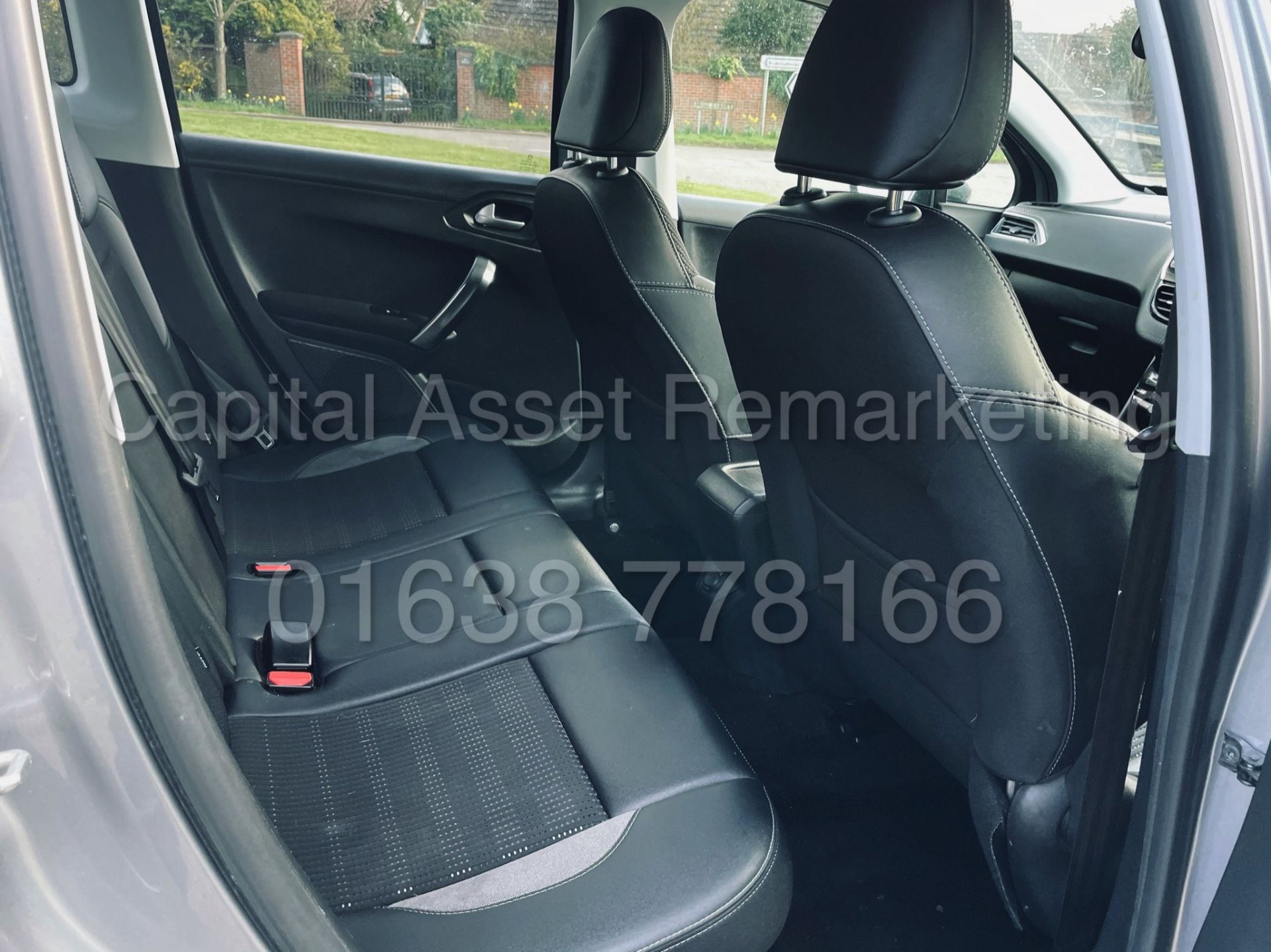 (On Sale) PEUGEOT 2008 *ALLURE* SUV / MPV (2018) '1.2 PETROL - SAT NAV' *LOW MILES* (HUGE SPEC) - Image 24 of 40