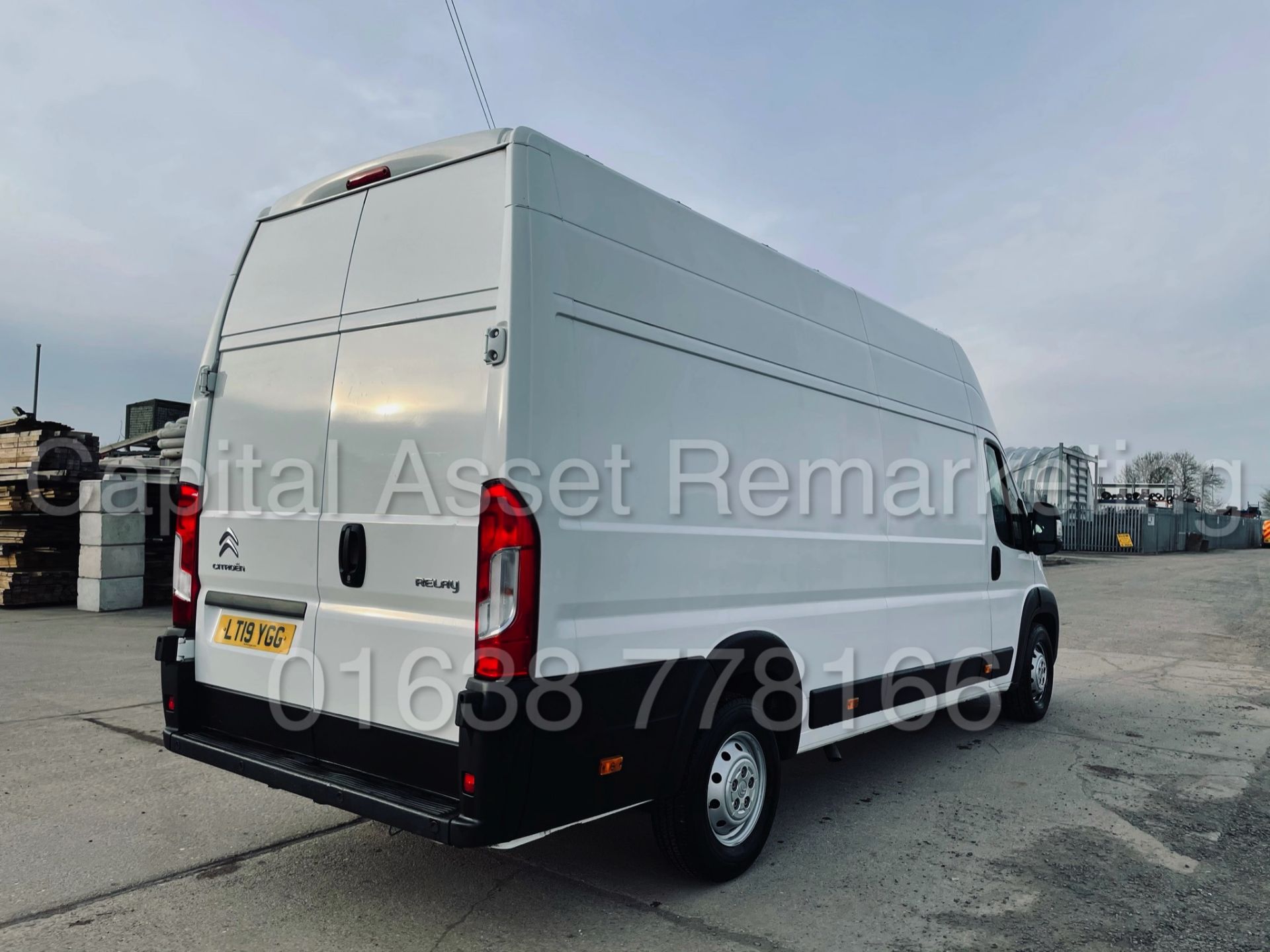 CITROEN RELAY *ENTERPRISE* XLWB HI-ROOF *JUMBO* (2019 - EURO 6) '2.0 BLUE HDI - 130 BHP - 6 SPEED' - Image 12 of 41