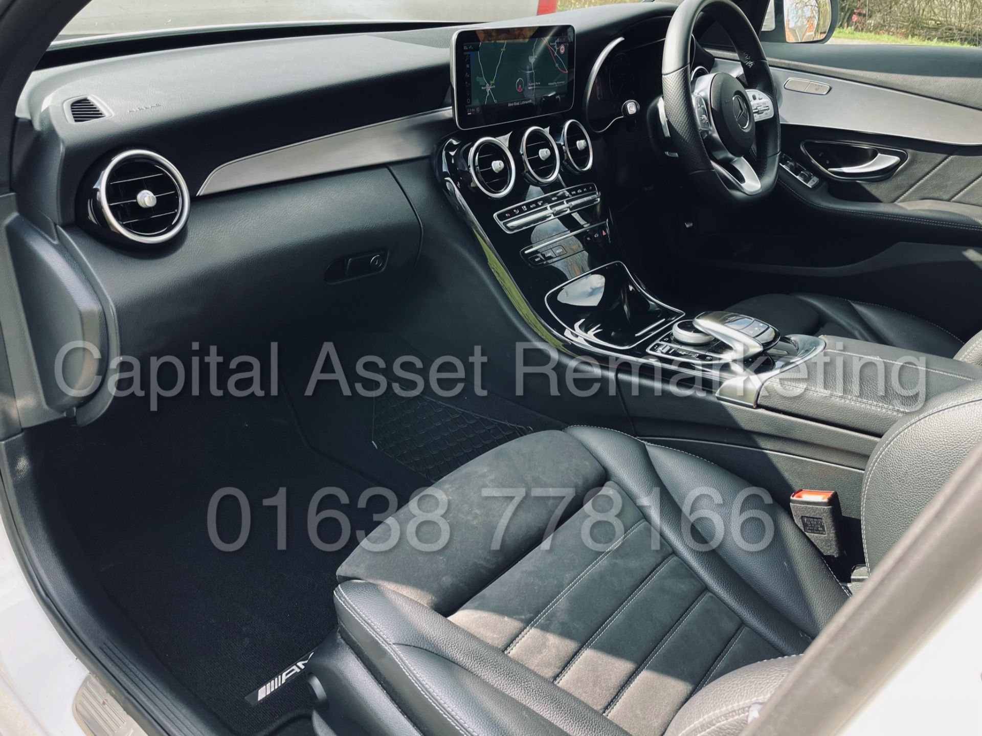 MERCEDES-BENZ C220D *AMG- PREMIUM* SALOON (2019 - NEW MODEL) '9-G TRONIC - NAV' *TOP SPEC* (1 OWNER) - Image 23 of 49