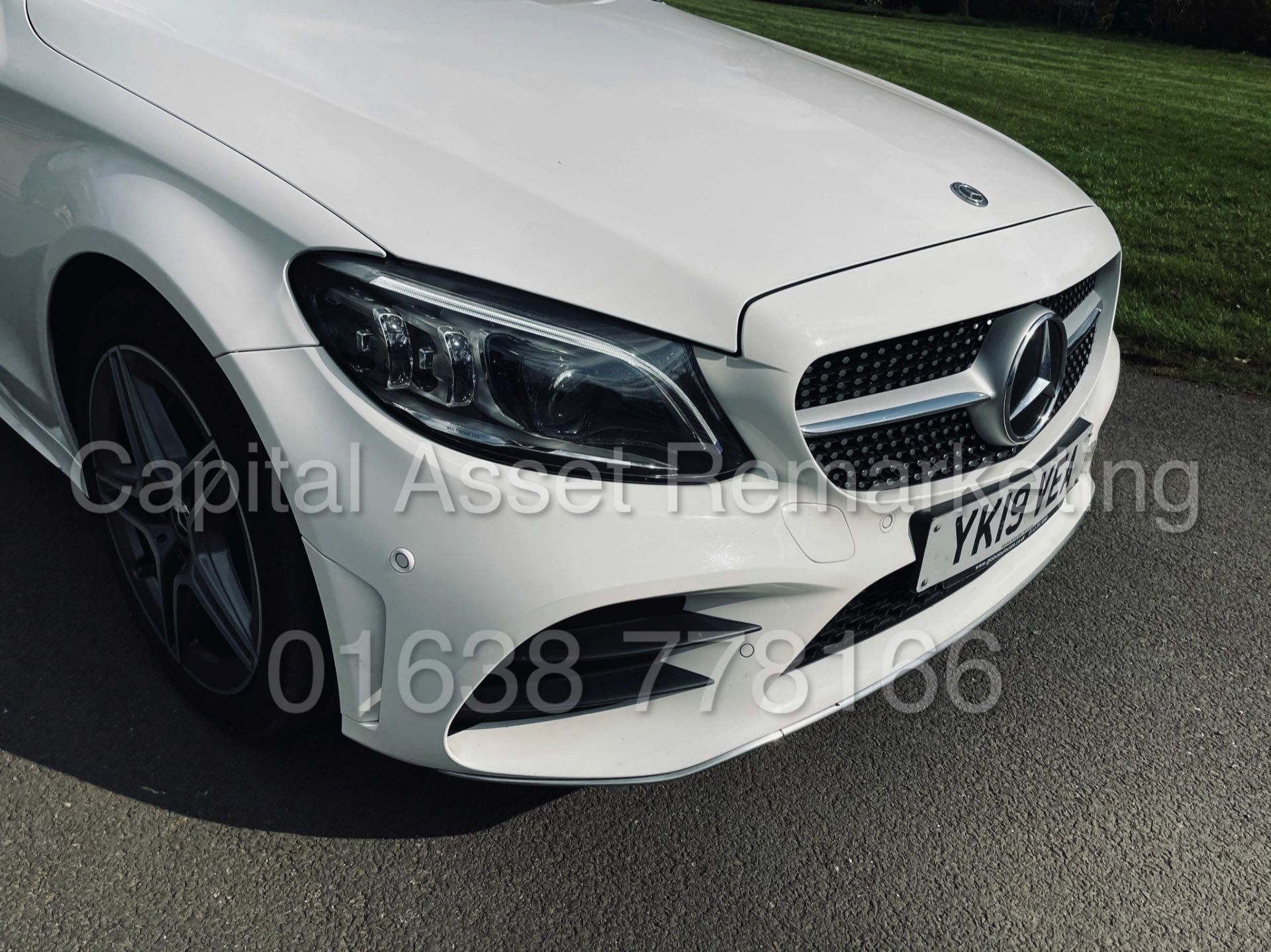 MERCEDES-BENZ C220D *AMG- PREMIUM* SALOON (2019 - NEW MODEL) '9-G TRONIC - NAV' *TOP SPEC* (1 OWNER) - Image 15 of 49