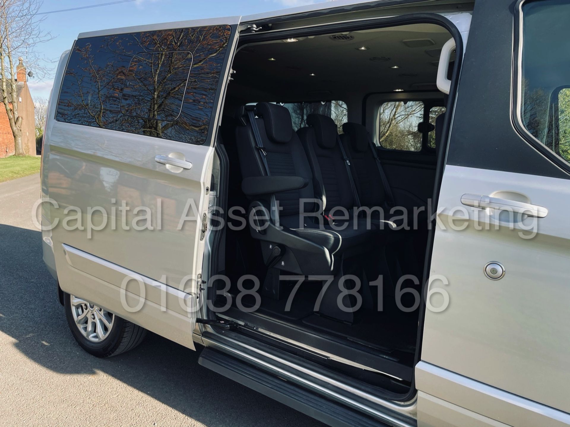 FORD TRANSIT CUSTOM TOURNEO *TITANIUM - 9 SEATER MPV / BUS* (2020 - EURO 6) '2.0 TDCI - AUTOMATIC' - Image 29 of 53