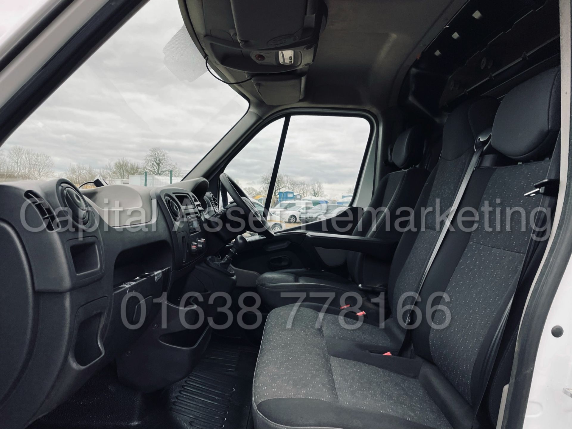 (On Sale) VAUXHALL MOVANO F3500 *LWB - LOW LOADER / LUTON BOX VAN* (2017 - EURO 6) '2.3 CDTI' *A/C* - Image 21 of 39