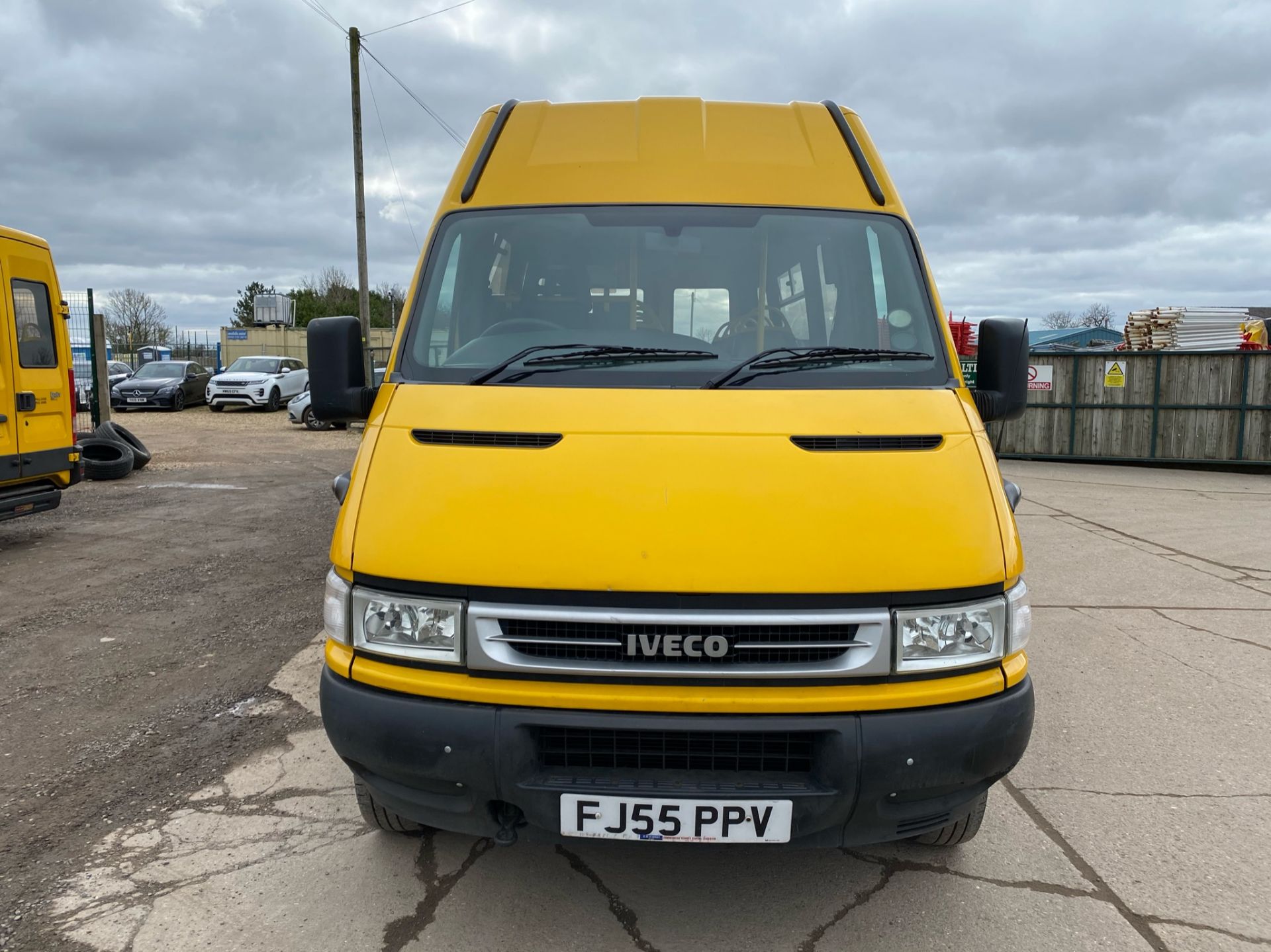 On Sale IVECO DAILY 50C14 *LWB - 17 SEATER BUS / COACH* (55 REG) '3.0 DIESEL - 140 BHP - 6 SPEED' - Image 2 of 13