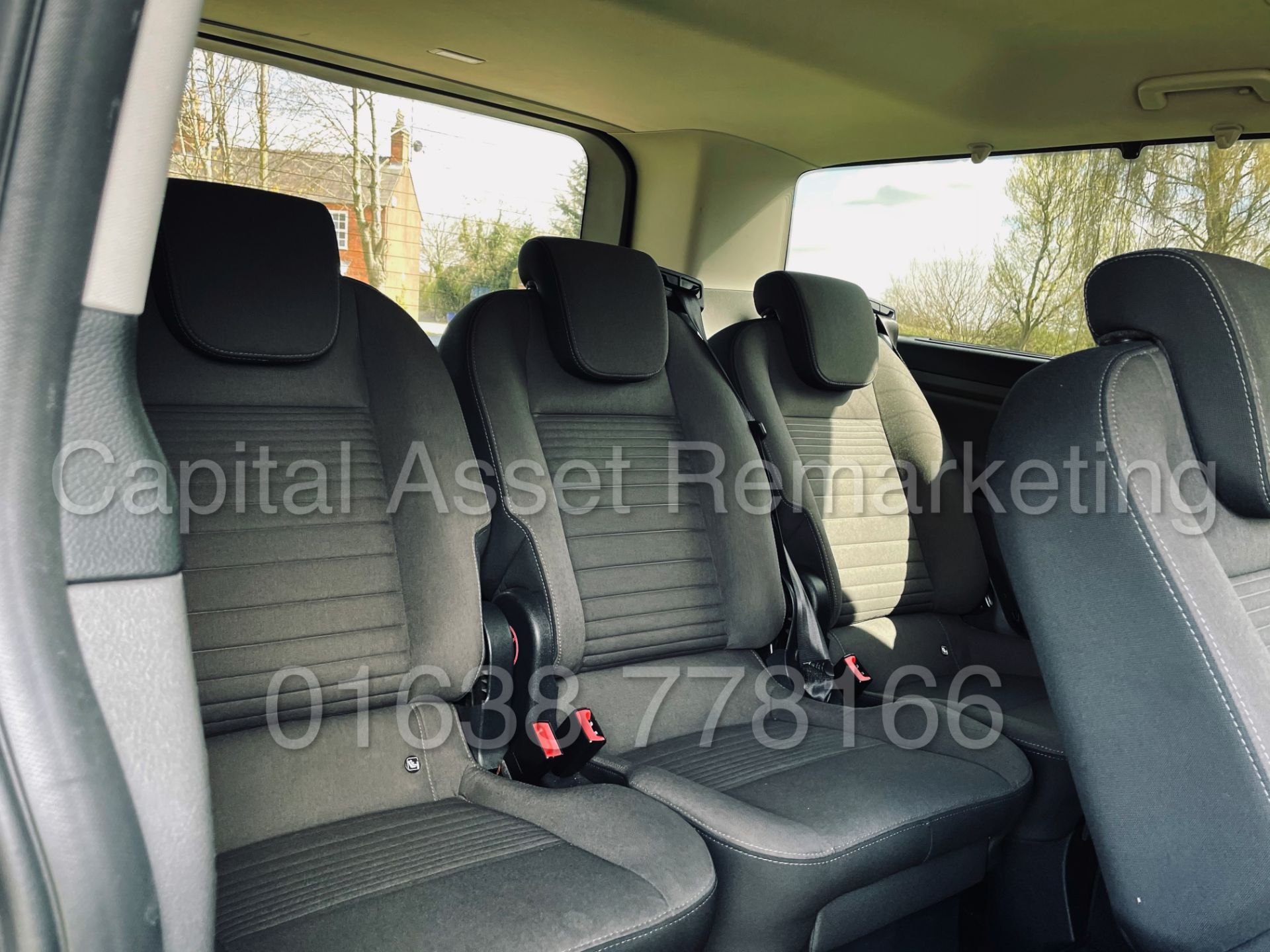 FORD TRANSIT CUSTOM TOURNEO *TITANIUM - 9 SEATER MPV / BUS* (2019 - EURO 6) '2.0 TDCI' *SAT NAV* - Image 35 of 56