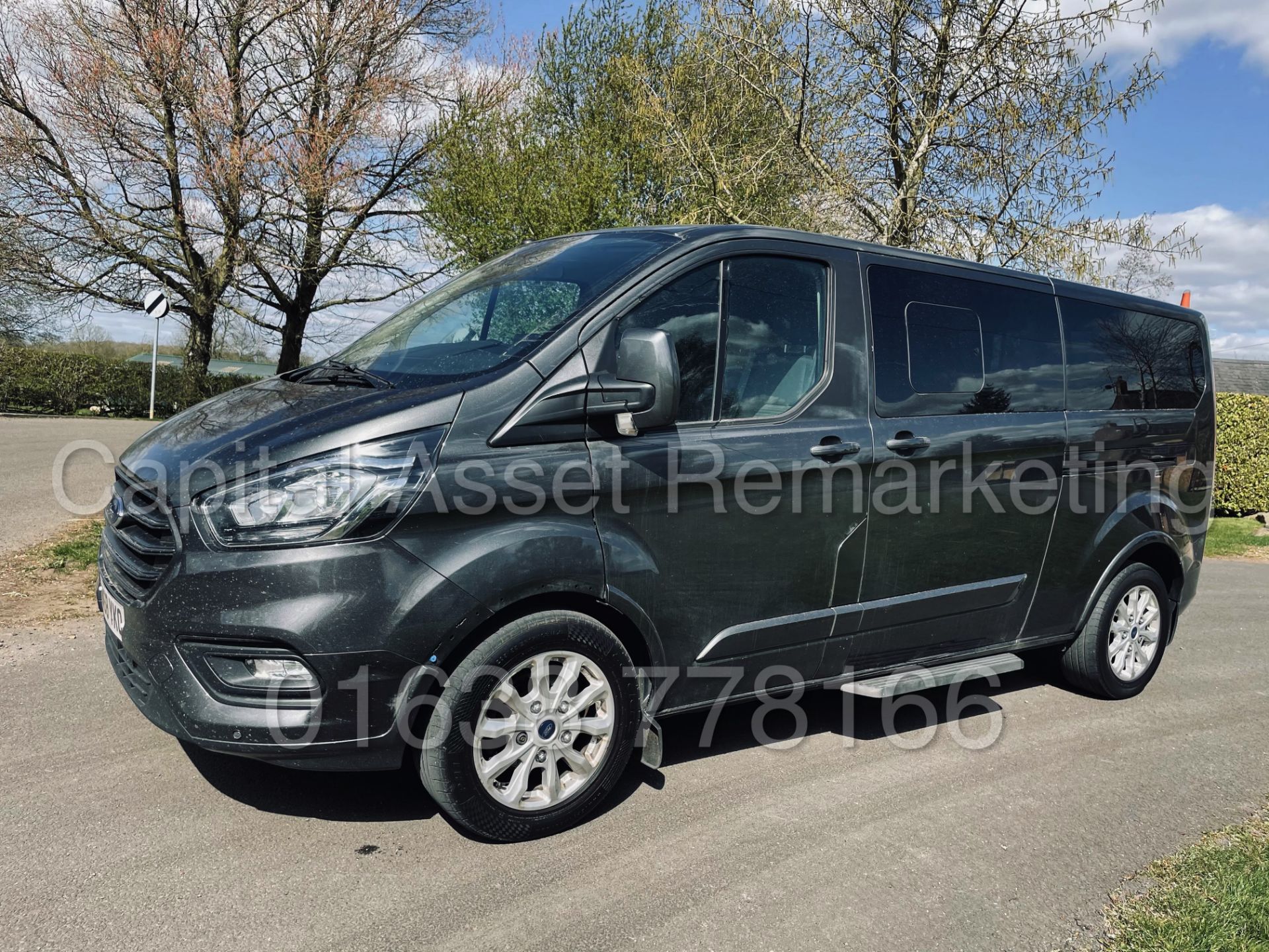 FORD TRANSIT CUSTOM TOURNEO *TITANIUM - 9 SEATER MPV / BUS* (2019 - EURO 6) '2.0 TDCI' *SAT NAV* - Image 7 of 56