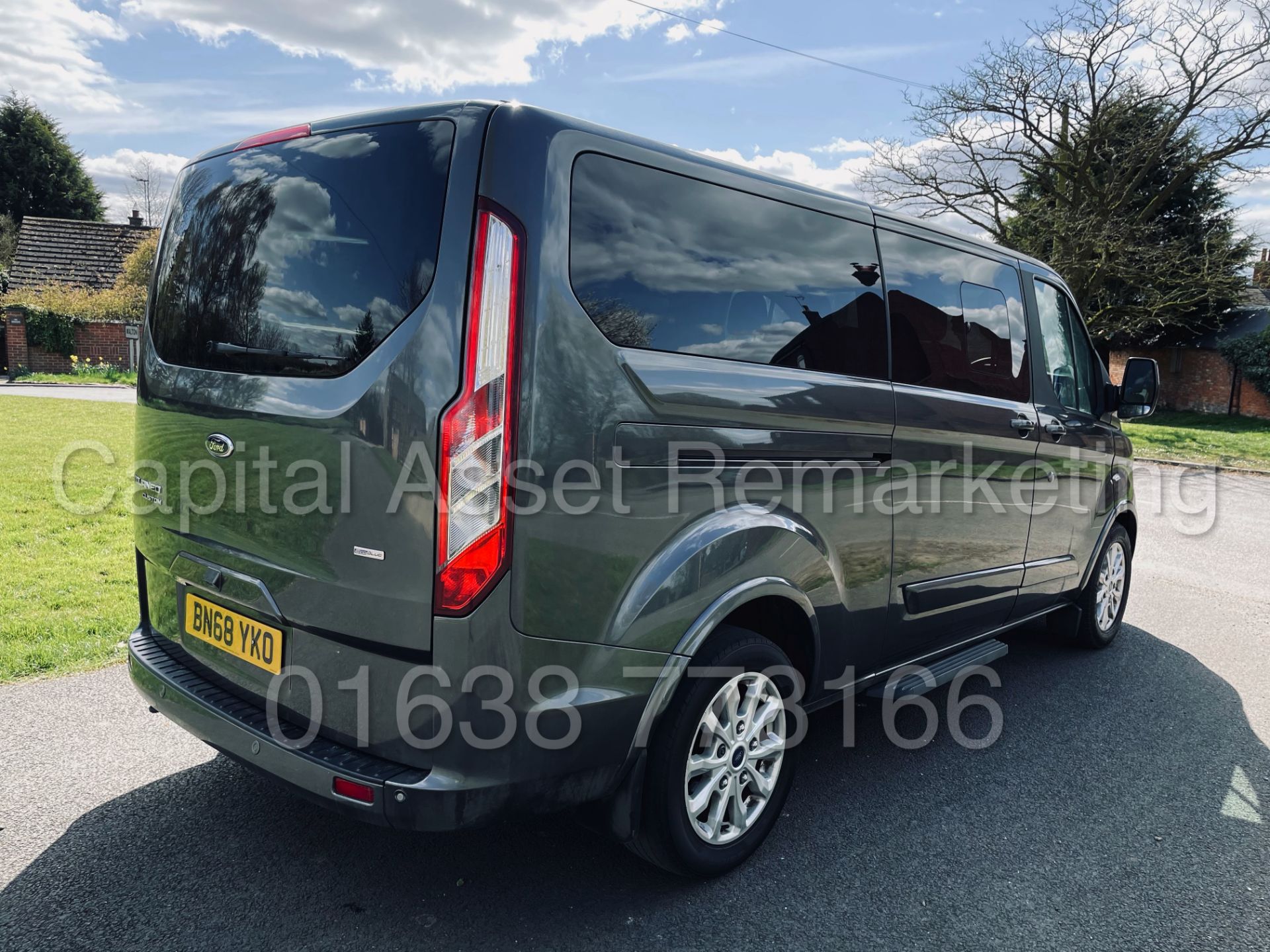 FORD TRANSIT CUSTOM TOURNEO *TITANIUM - 9 SEATER MPV / BUS* (2019 - EURO 6) '2.0 TDCI' *SAT NAV* - Image 12 of 56