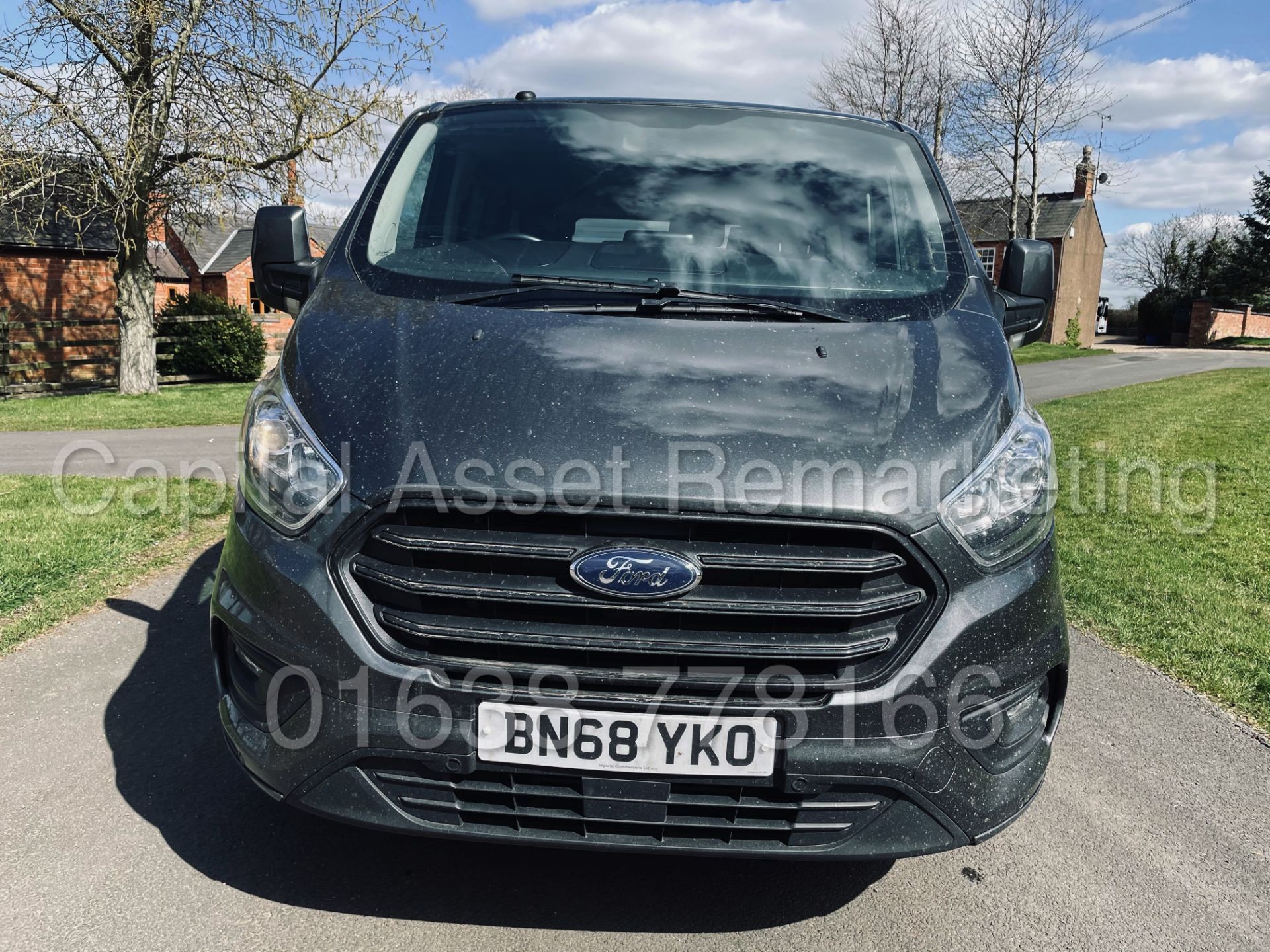 FORD TRANSIT CUSTOM TOURNEO *TITANIUM - 9 SEATER MPV / BUS* (2019 - EURO 6) '2.0 TDCI' *SAT NAV* - Image 4 of 56